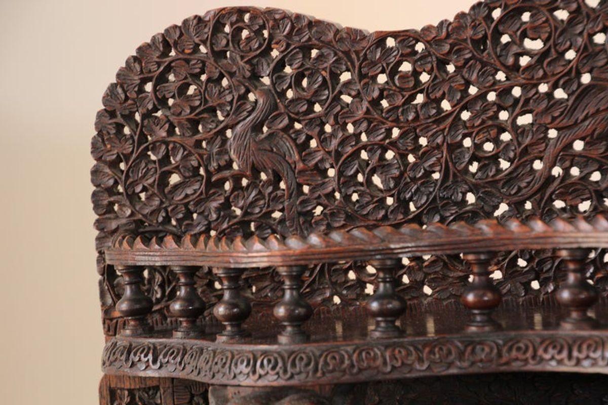 Antikes Anglo-indisches Mughal- Sideboard oder Trockenbarschrank im Angebot 3