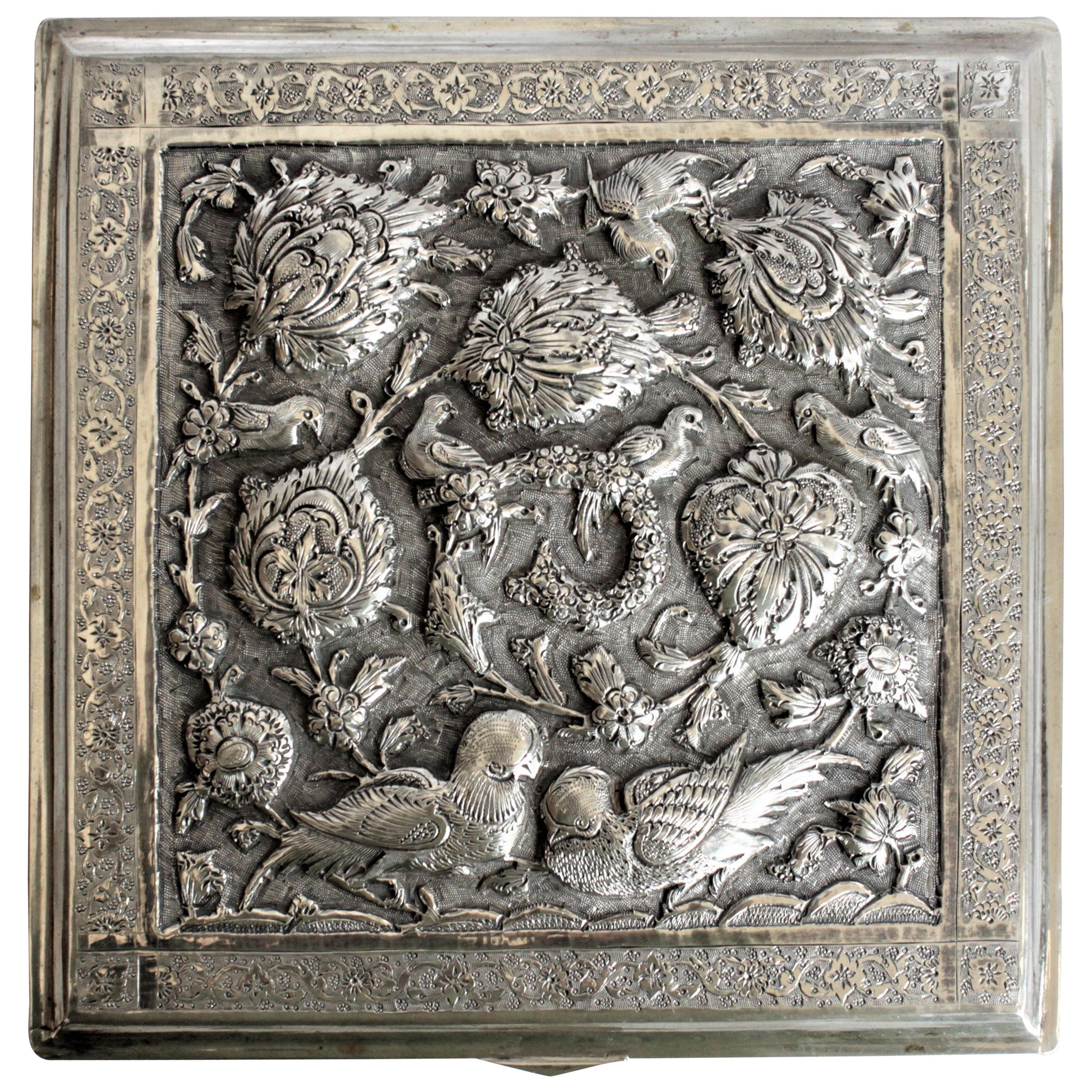 Antique Anglo-Indian Silver Box with Hand Chased and Repousse Decoration For Sale