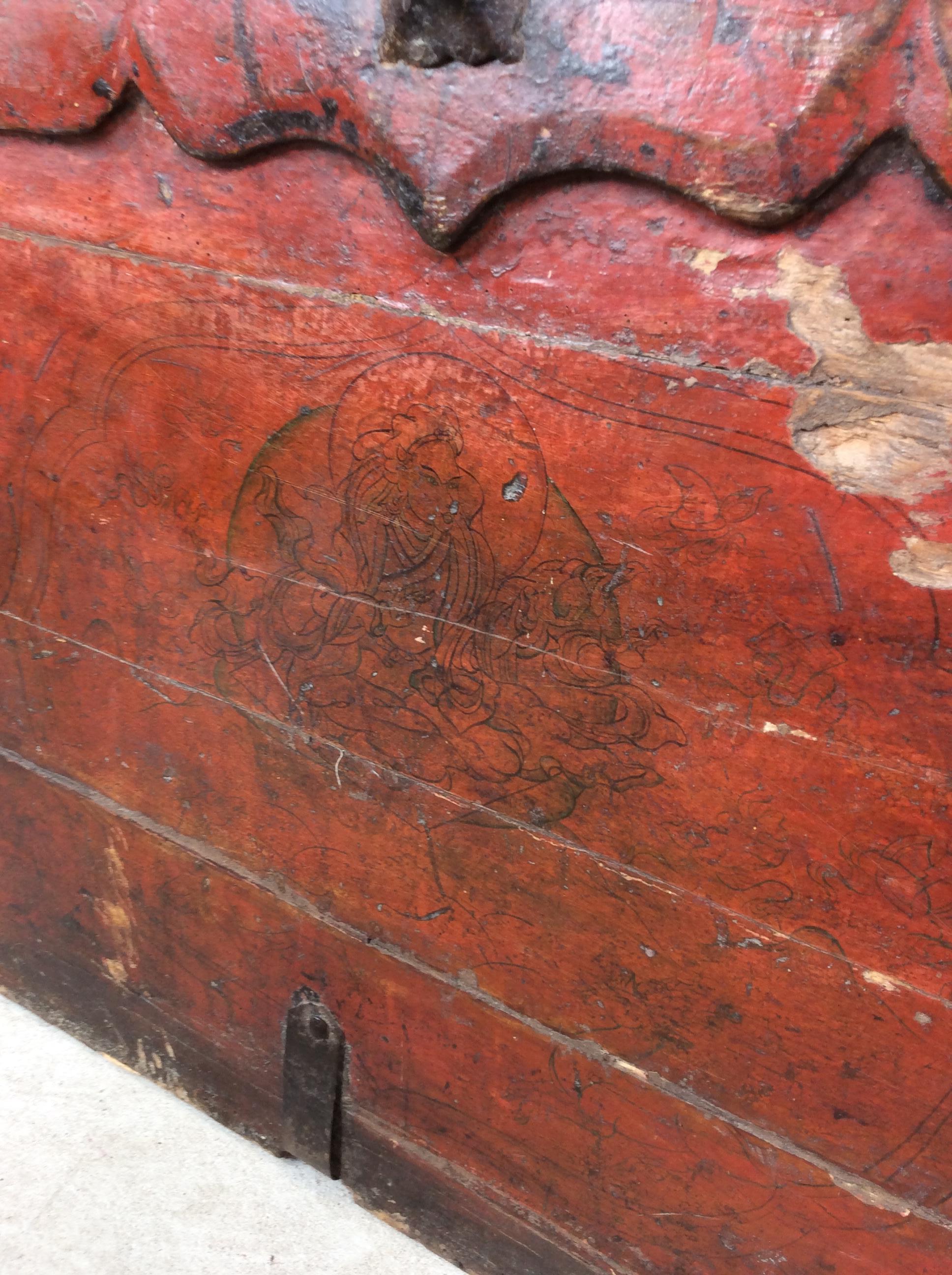 Malle ancienne en bois tendre anglo-indien avec quincaillerie unique en vente 7