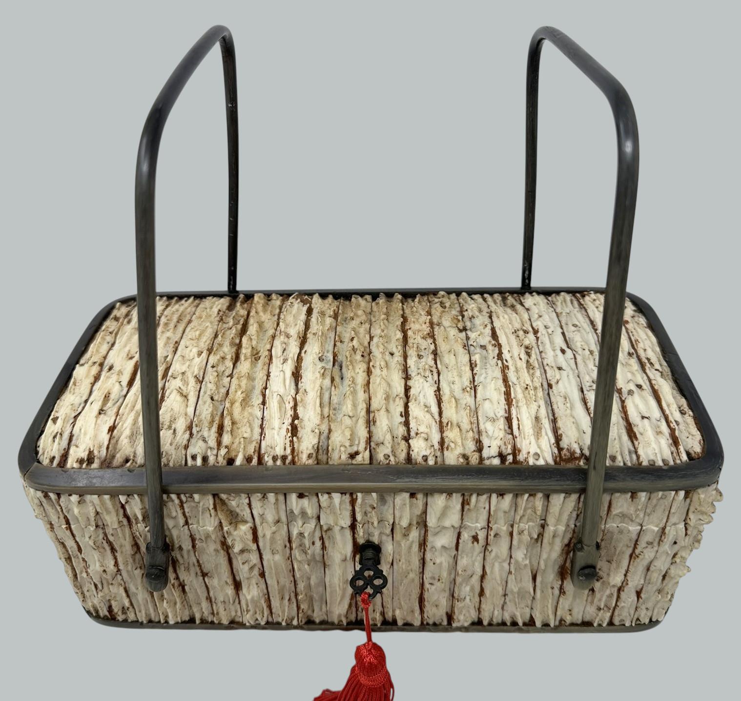 Grand Tour Ancien coffret à bijoux en bois de santal en corne de cerf Anglo-Indien Vizagapatam en vente