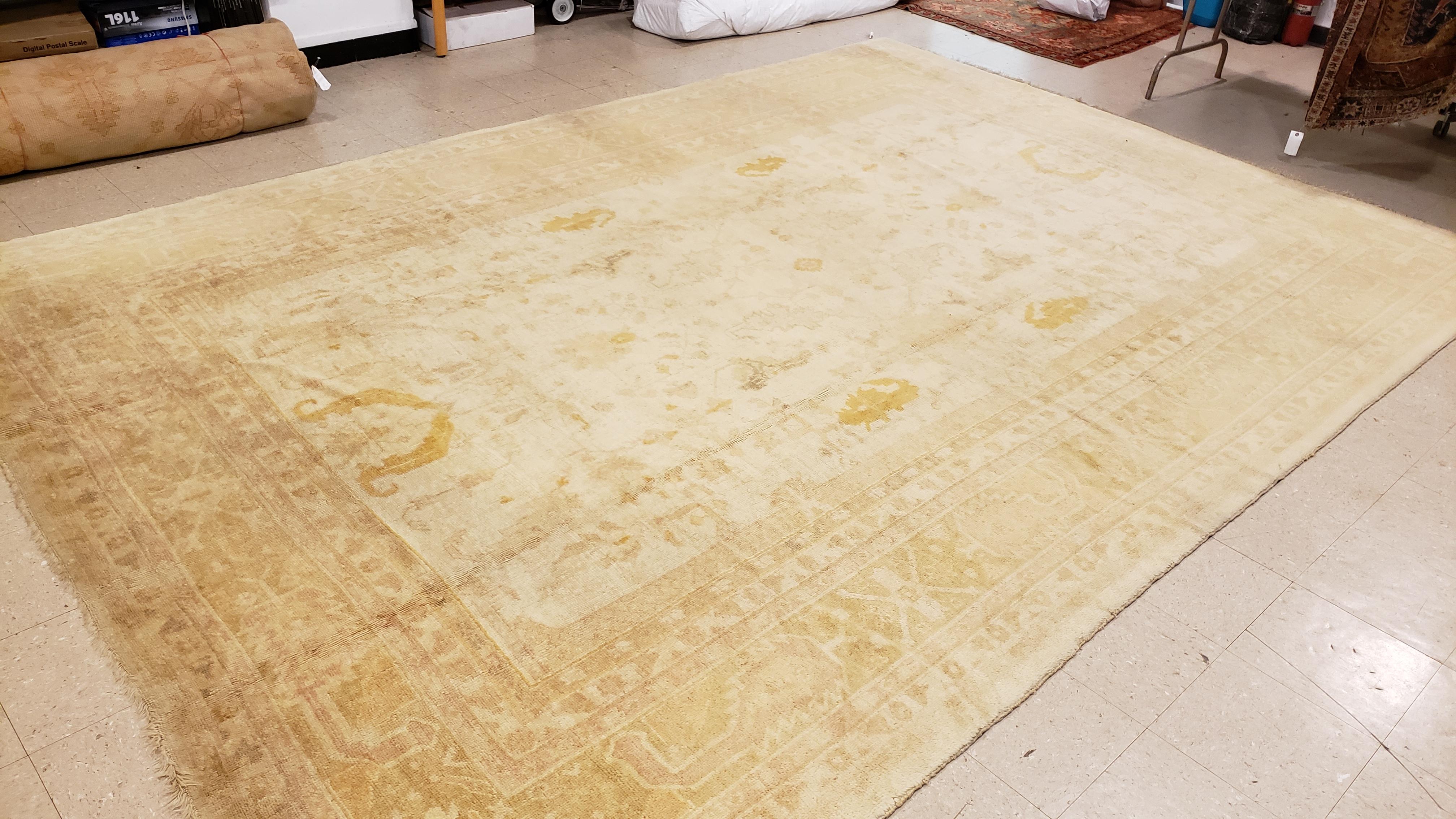 Antique Angora Oushak Carpet, Handmade Oriental Rug, Shrimp, Taupe, Ivory, Fine For Sale 5