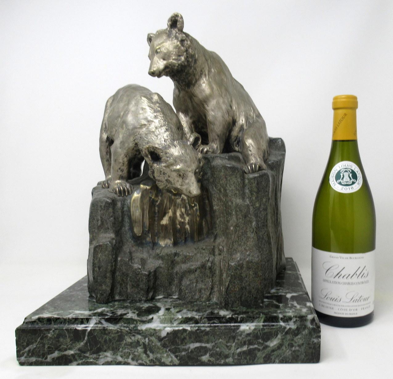 Cast Antique Animal Bear Bronze Group on Green Marble by Giuseppe Gambogi 1862-1938 