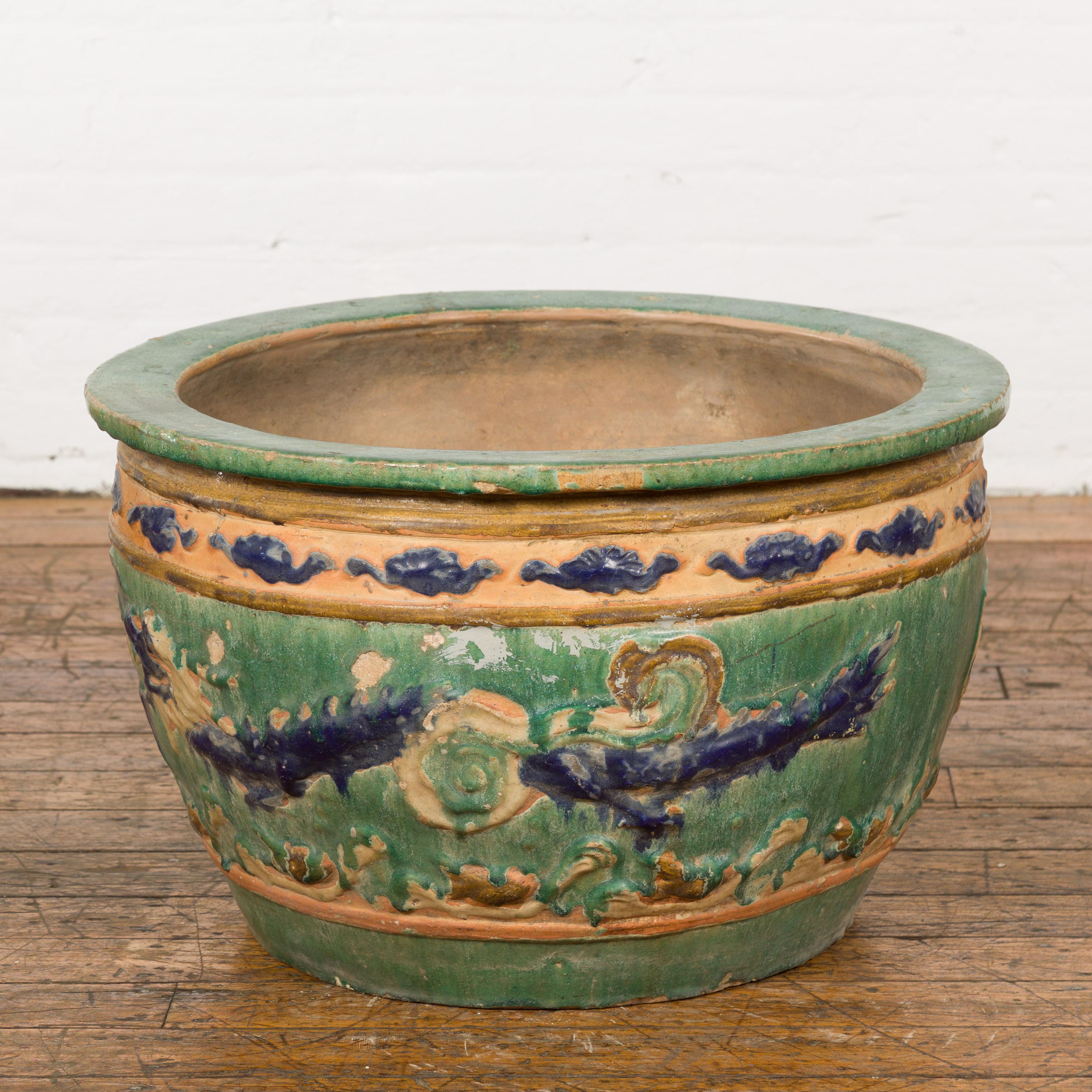 Annamese 19th Century Planter with Green Glaze Décor For Sale 4