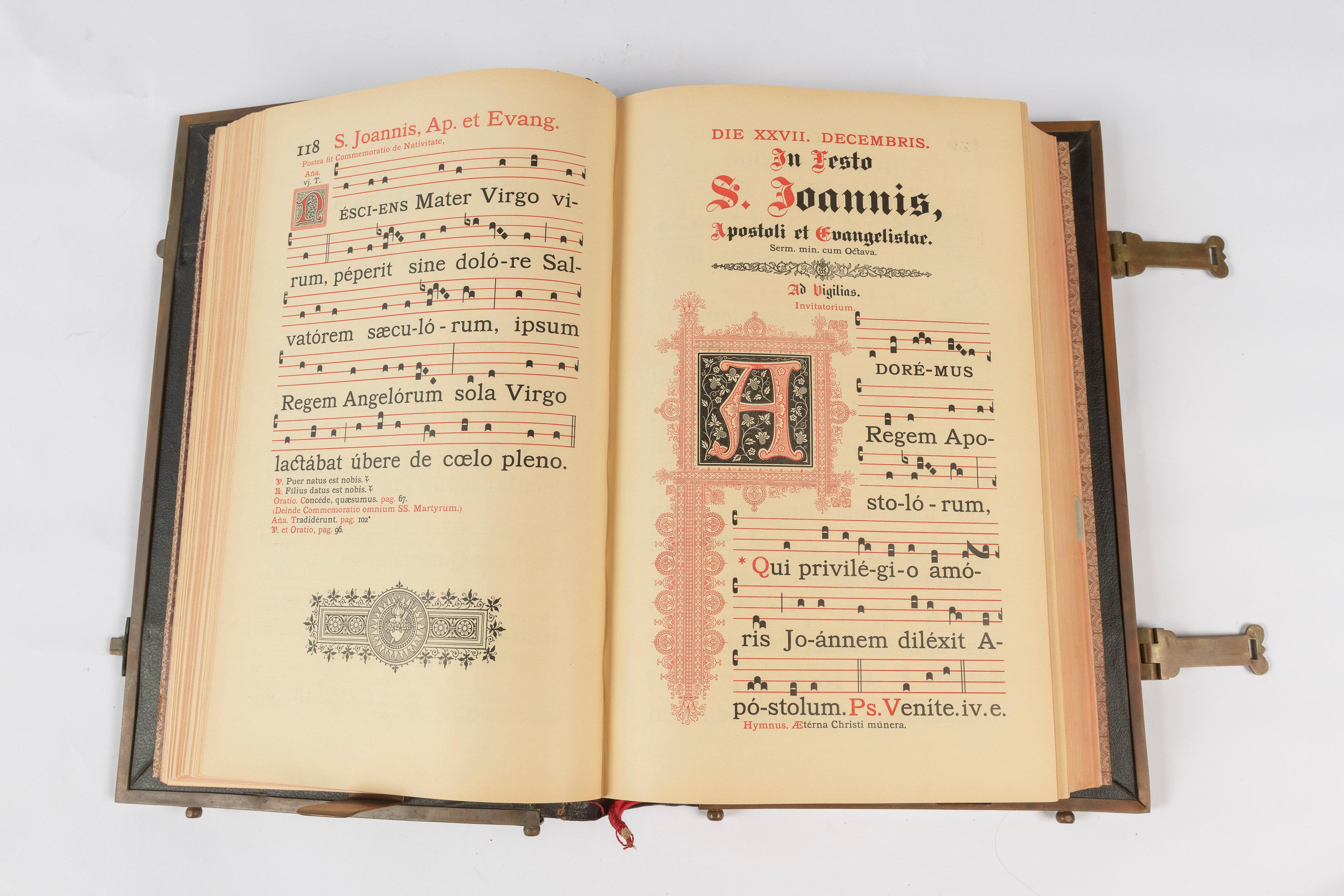 Antique Antiphonarium Cisterciense, Par Hiemalis, Choir Book for Winter, 1903 For Sale 7