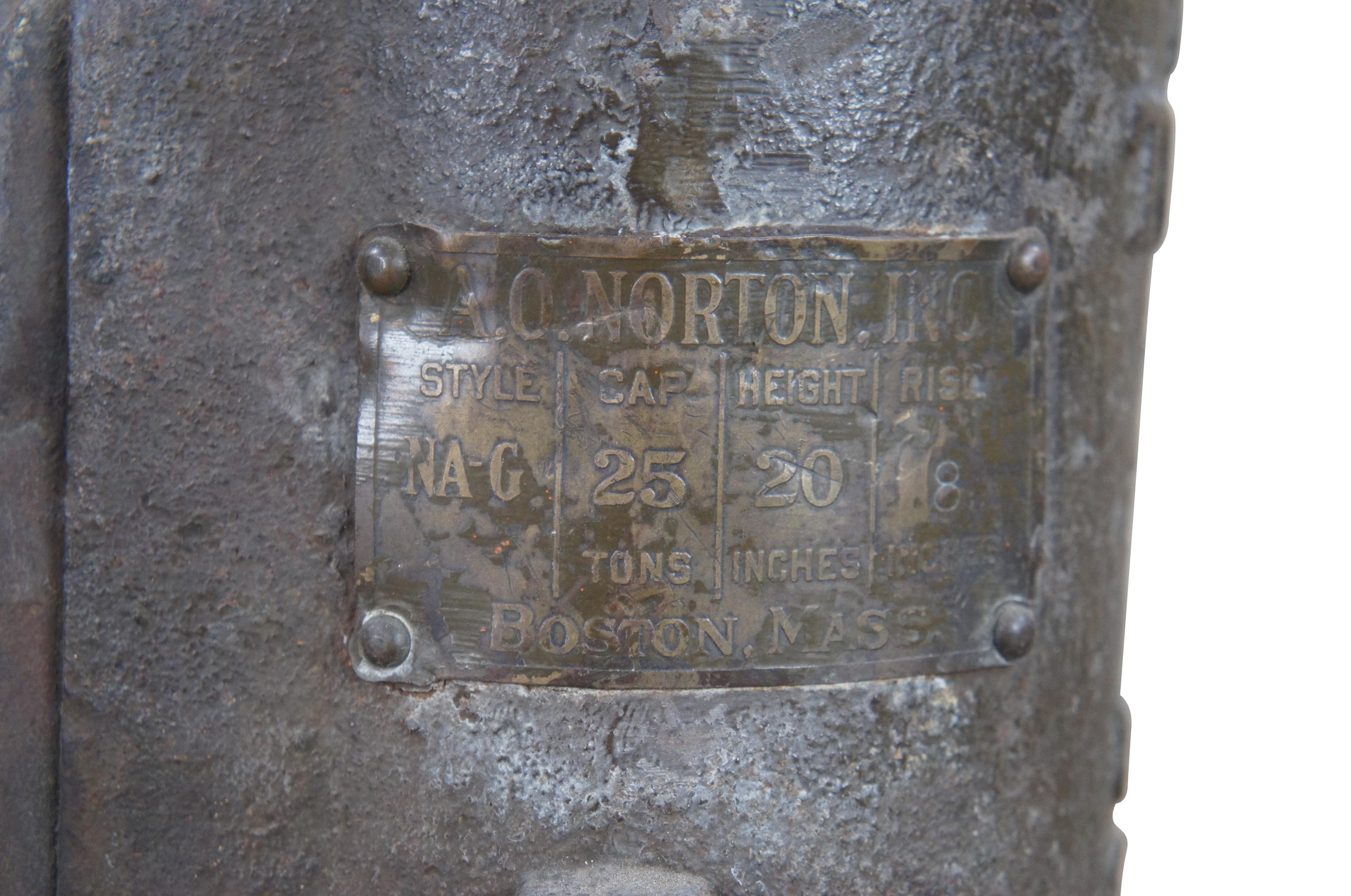 Industriel Antiquités A.O. Norton 25 Ton Cast Iron Ball Bearing Jack Railroad Heavy Equipment en vente