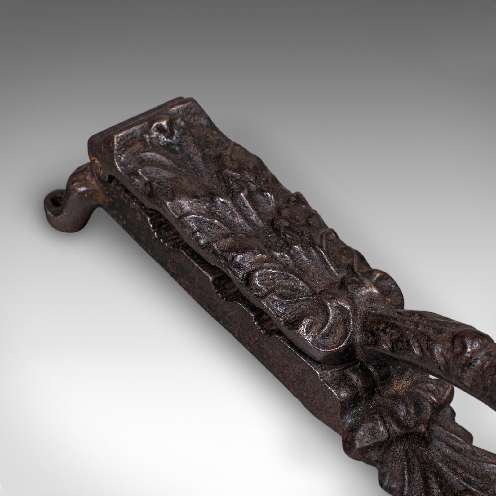 Antike Apotheker Kork Kompressor, Englisch, Türklopfer, Viktorianisch, CIRCA 1850 (Eisen) im Angebot