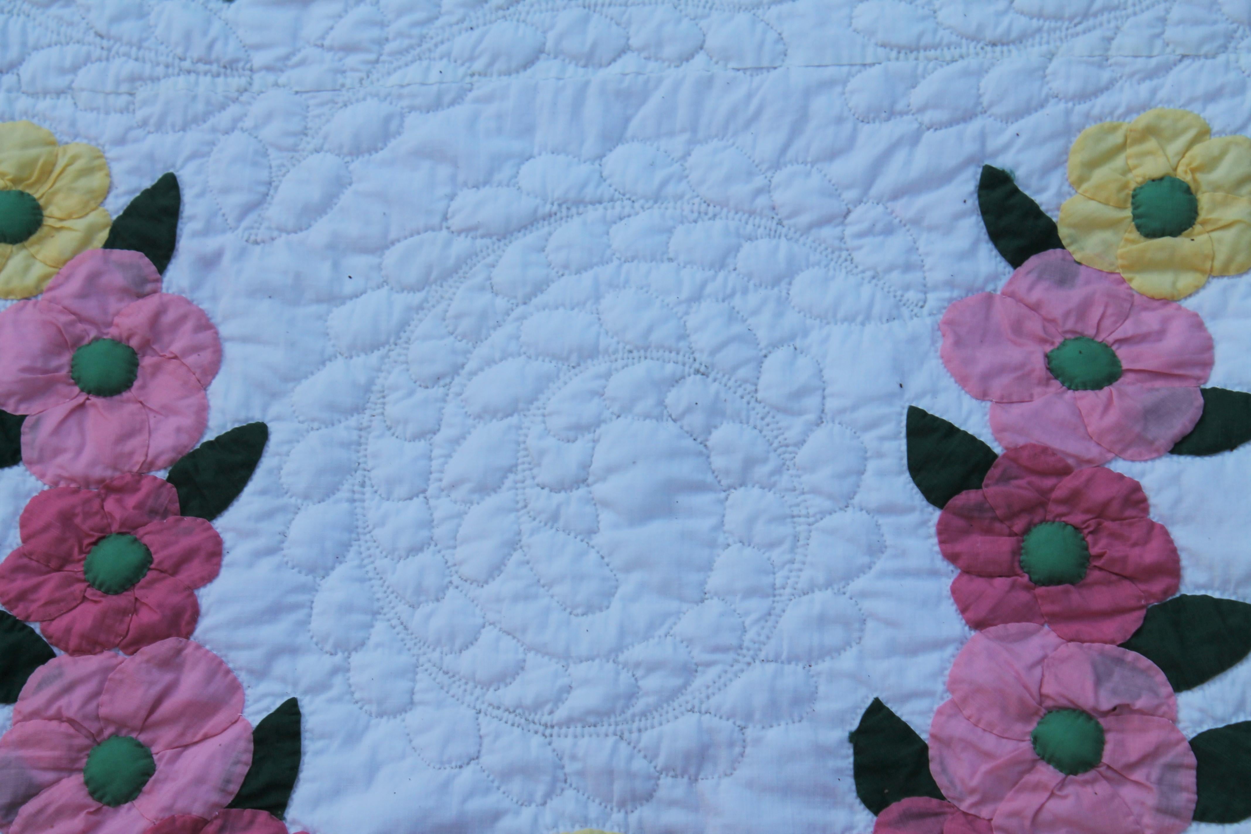 Hand-Crafted Antique Applique Quilt of Dogwood Flowers