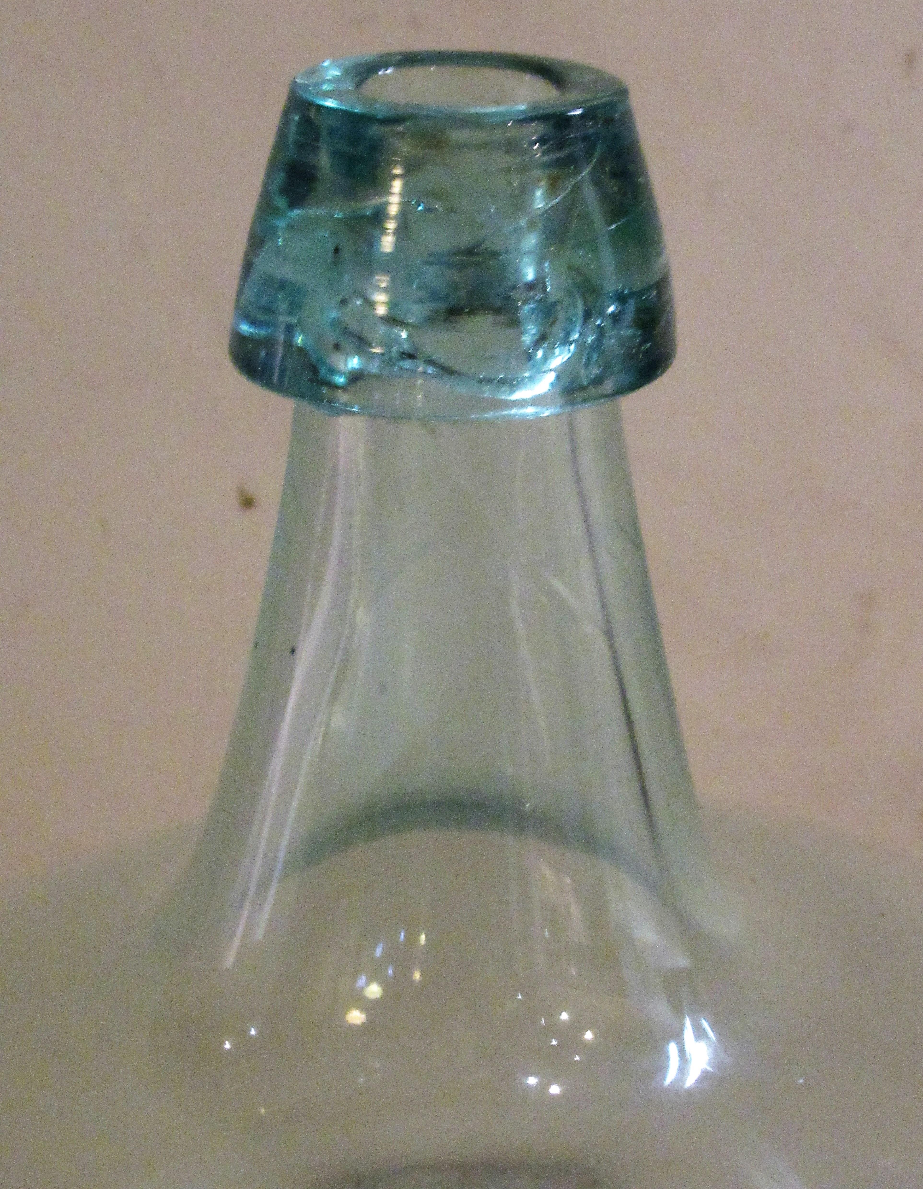 Antique Aqua Blown Glass Bulbous Form Demijohn In Good Condition In Rochester, NY