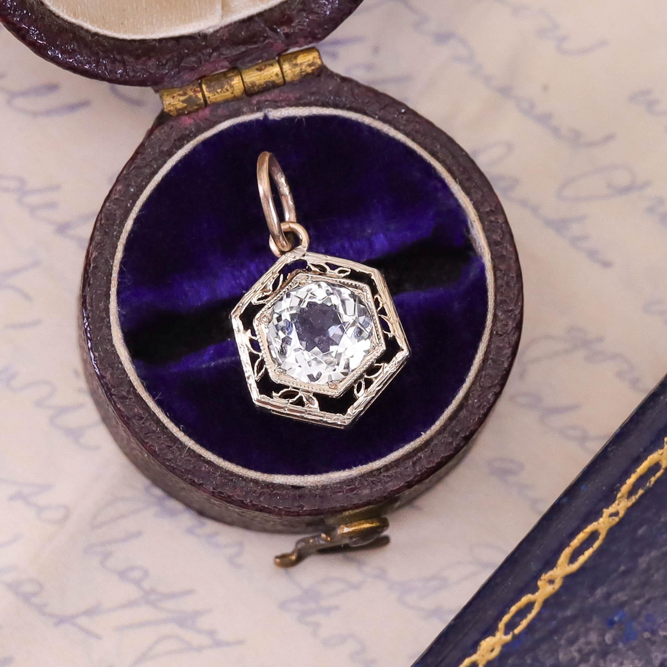 Antique Aqua Charm of 14k White and Yellow Gold In Good Condition For Sale In Lewisburg, PA