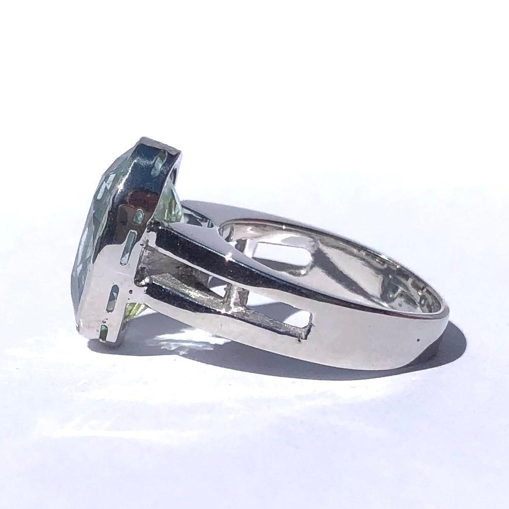 The chunky 18ct white gold compliments the pale blue aqua stone perfectly. The stone measures approximately 4carats and is lovely and sparkly. 

Ring Size: G or 3 1/4
Stone Dimensions: 13.5x9mm 
Height Off Finger: 8mm 

Weight: 5.3g