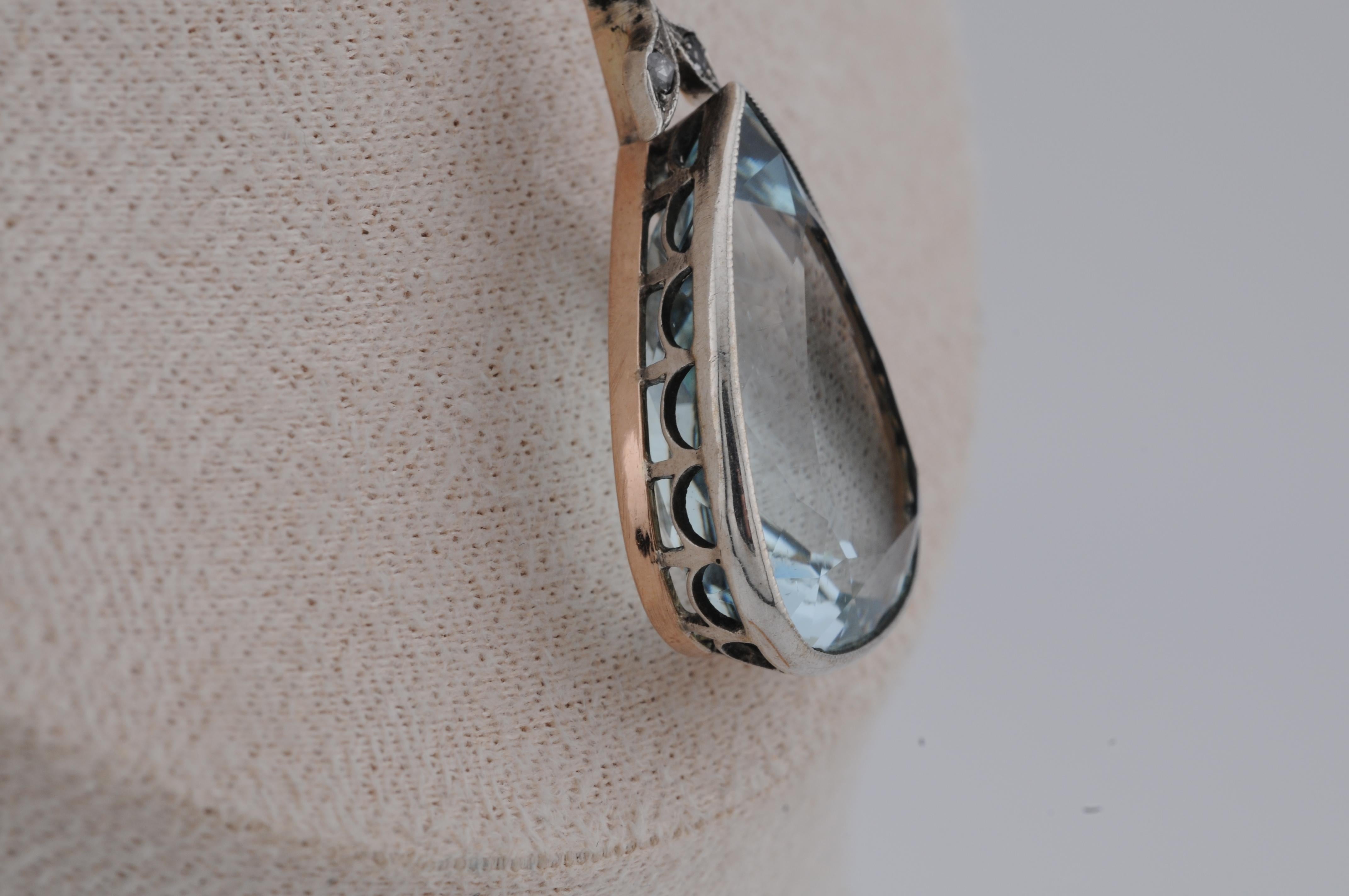 Antique Aquamarine approx 25ct  in White and Rose Gold Pendant For Sale 6