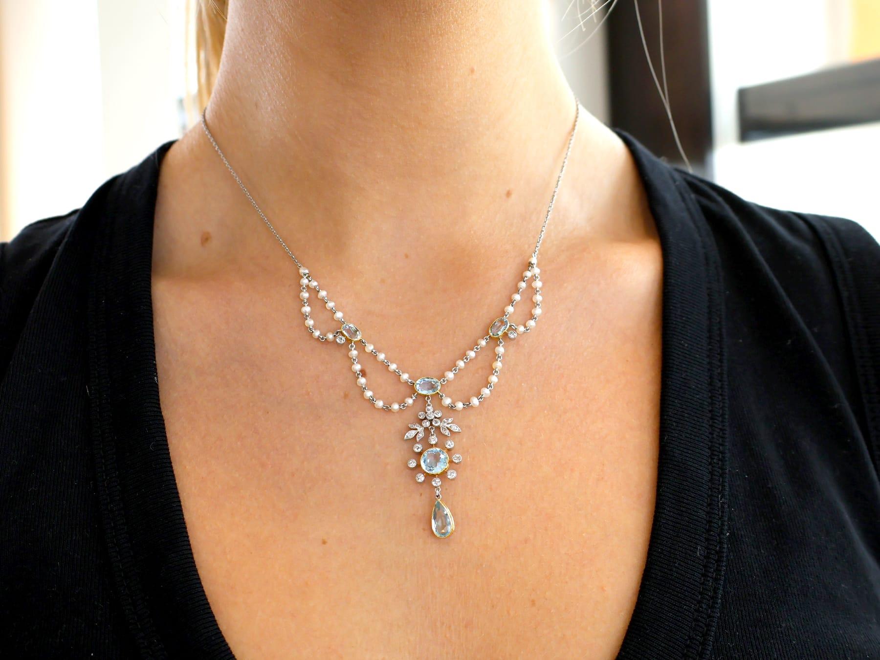 Collier pendentif en platine avec aigue-marine, diamant et perle de rocaille ancienne Excellent état - En vente à Jesmond, Newcastle Upon Tyne
