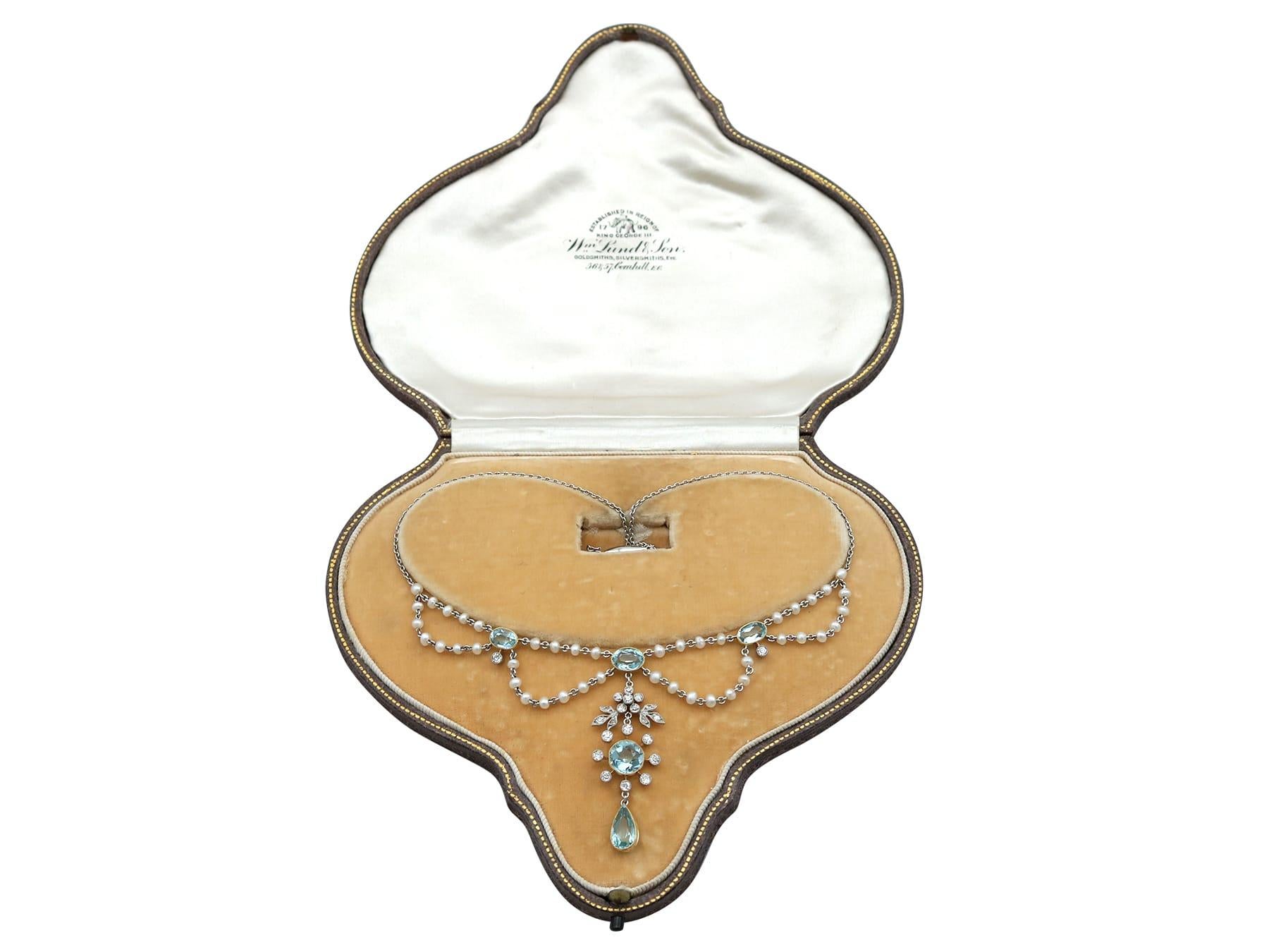Antique Aquamarine Diamond Seed Pearl Platinum Pendant Necklace In Excellent Condition For Sale In Jesmond, Newcastle Upon Tyne