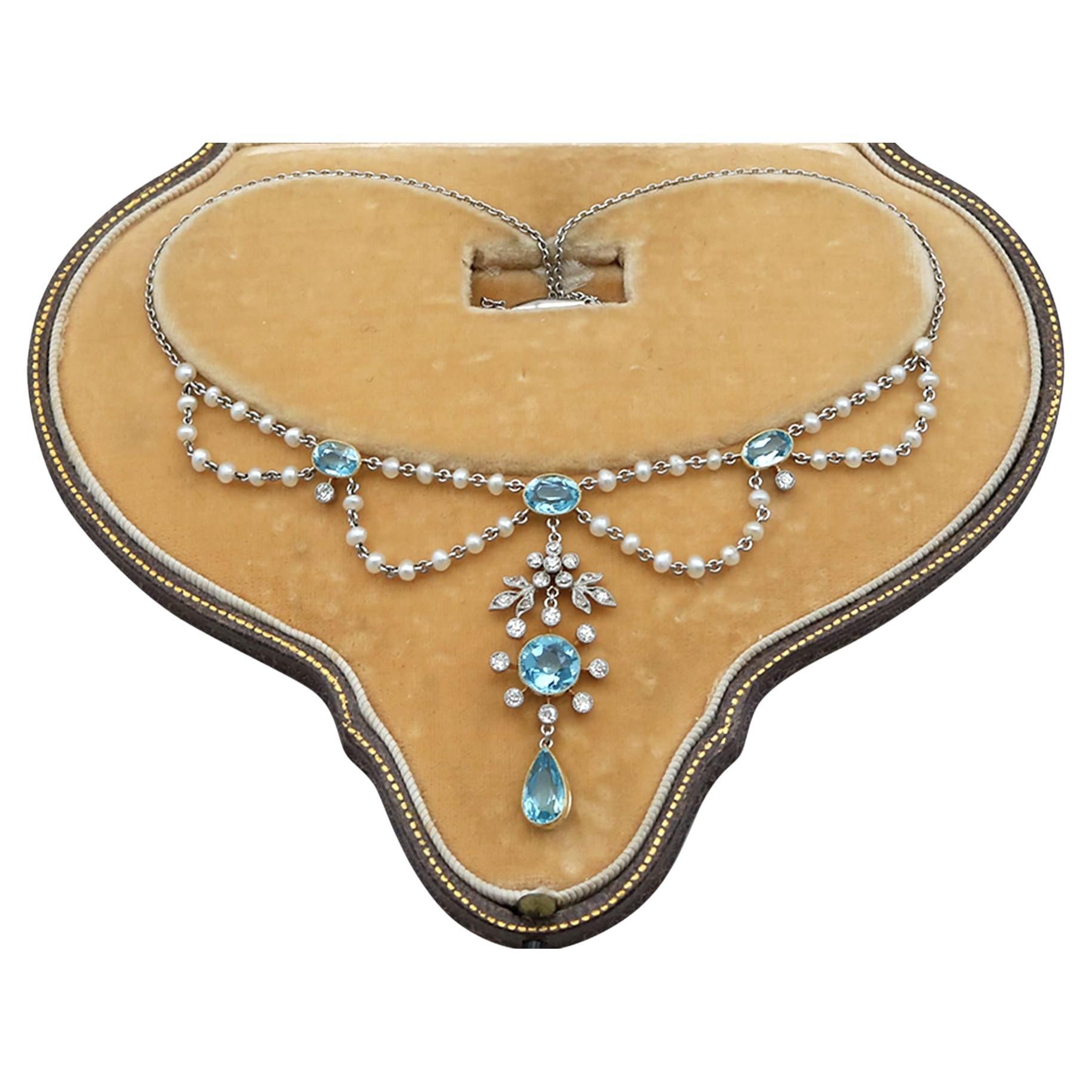 Antike Aquamarin-Diamant- Saatperlen-Platin-Anhänger-Halskette