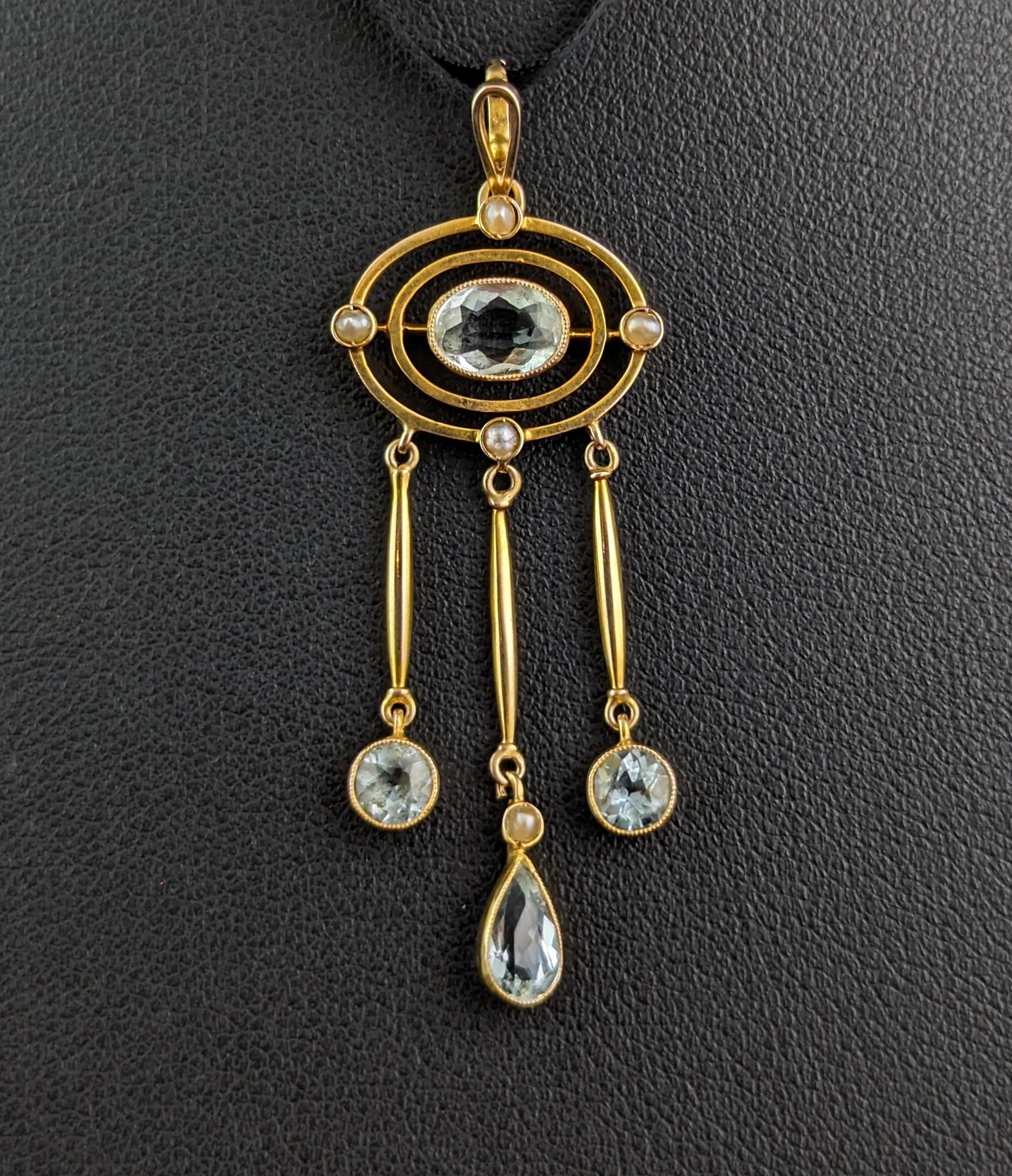 Antique Aquamarine drop pendant, 15k yellow gold, Pearl For Sale 5