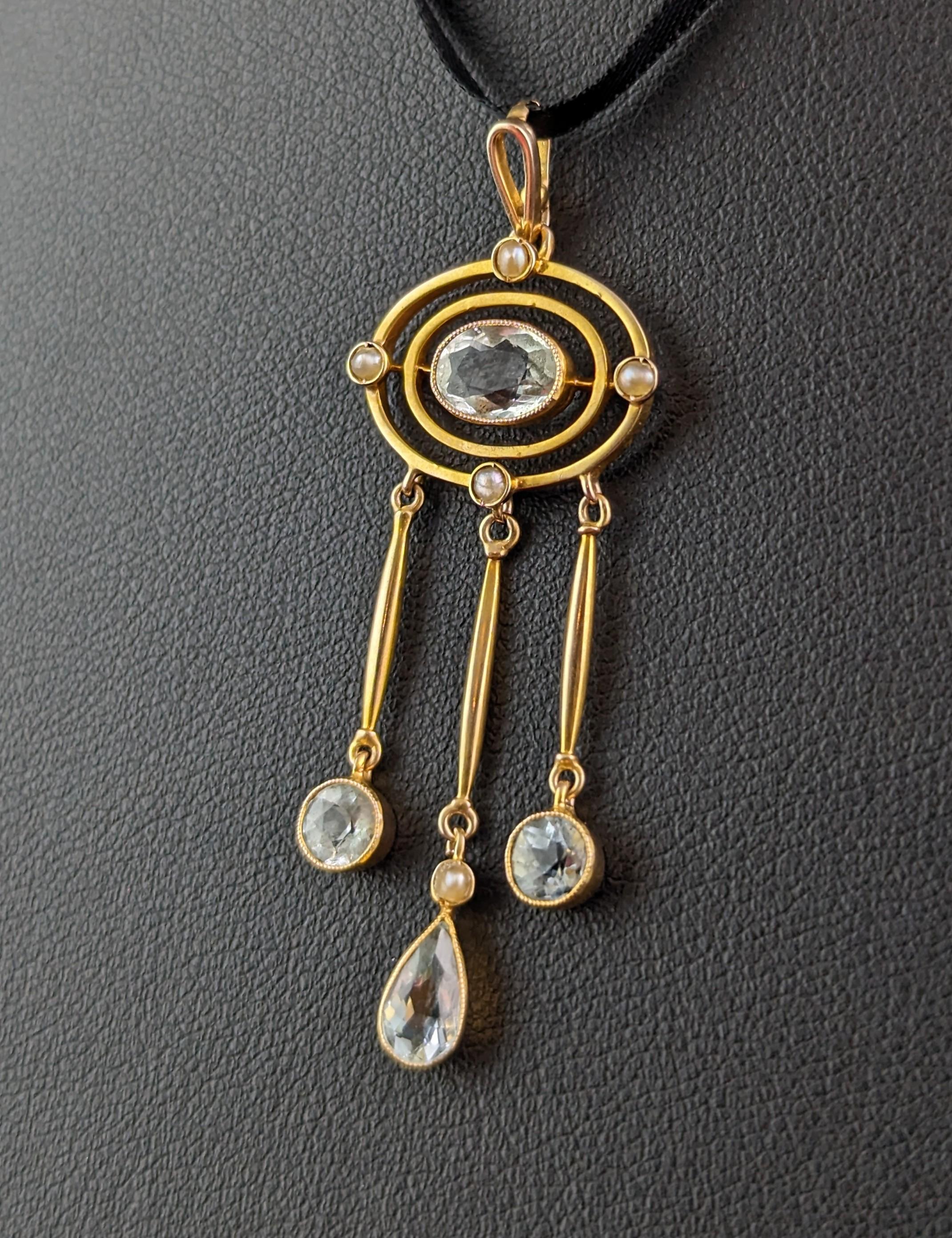 Oval Cut Antique Aquamarine drop pendant, 15k yellow gold, Pearl For Sale