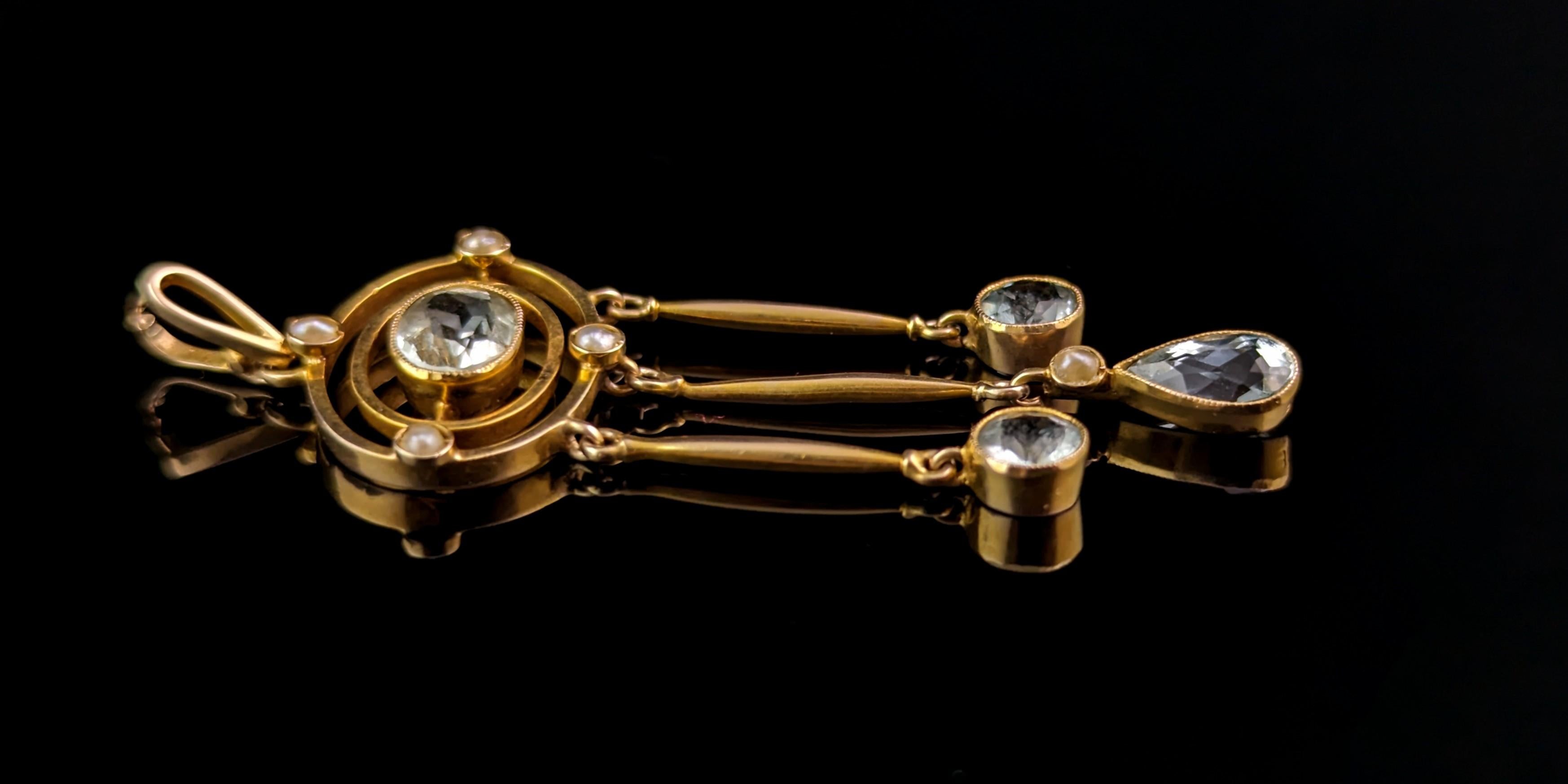 Antique Aquamarine drop pendant, 15k yellow gold, Pearl For Sale 2