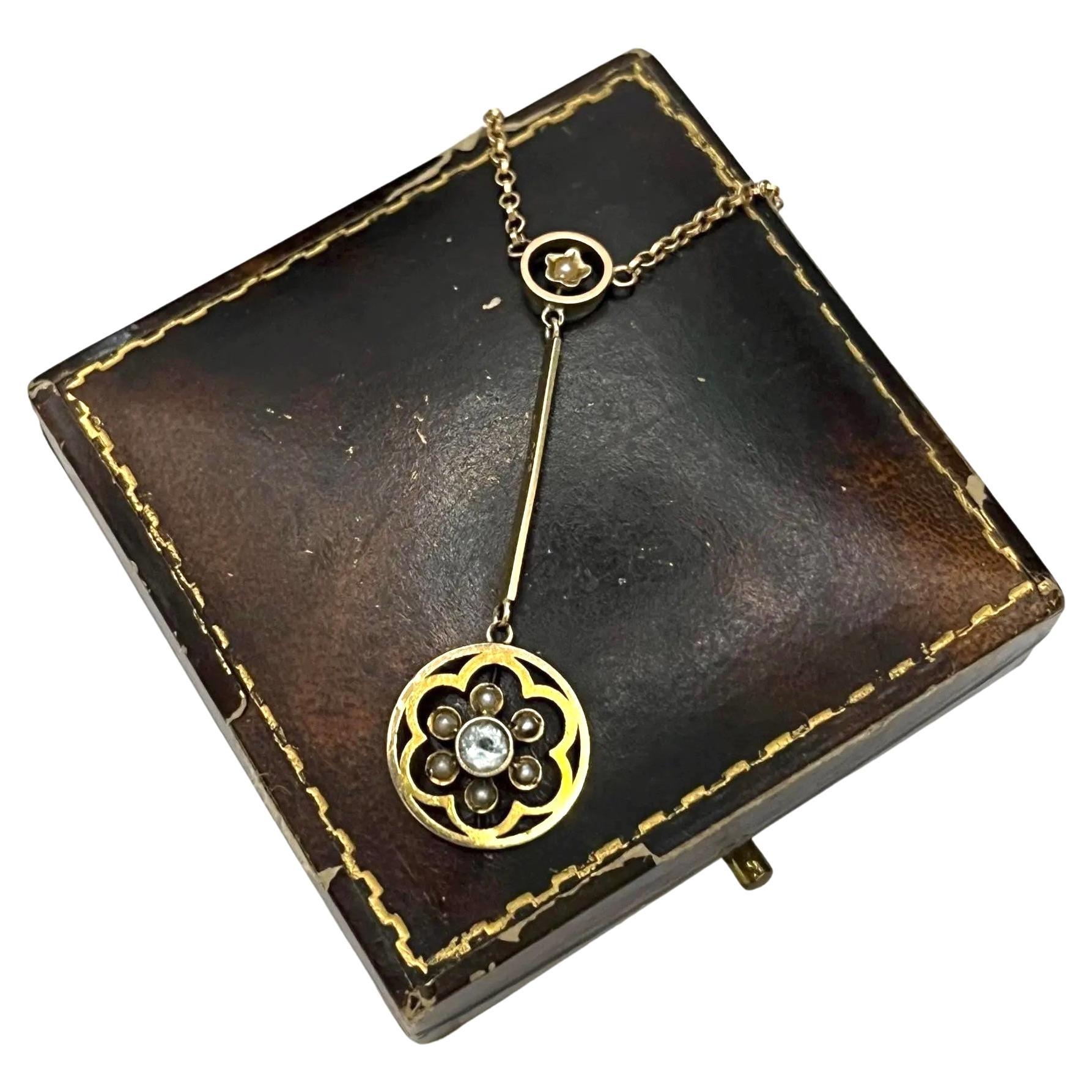 Antique Aquamarine 
Pearl Pendant Necklace, 9ct Gold, Circa 1910 For Sale
