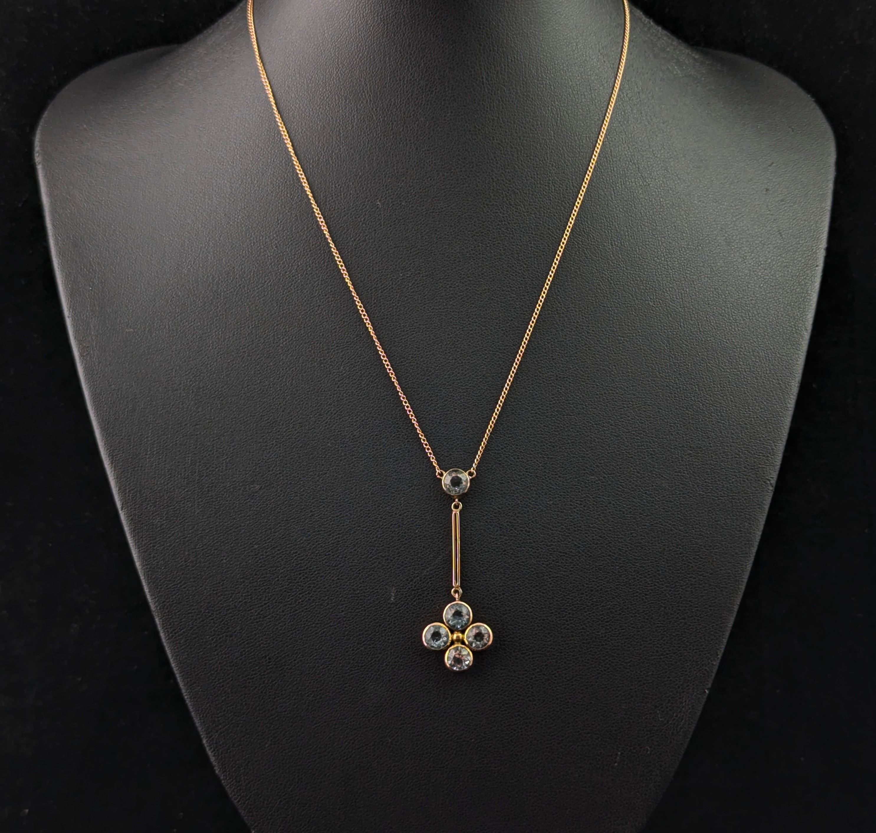 An absolutely stunning antique Aquamarine pendant necklace.

It has been designed in a delicate Edwardian style and oozes class and sophistication.

The necklace is crafted in rich 9ct Rose gold and is attached to a lovely boxy trace chain, it is a