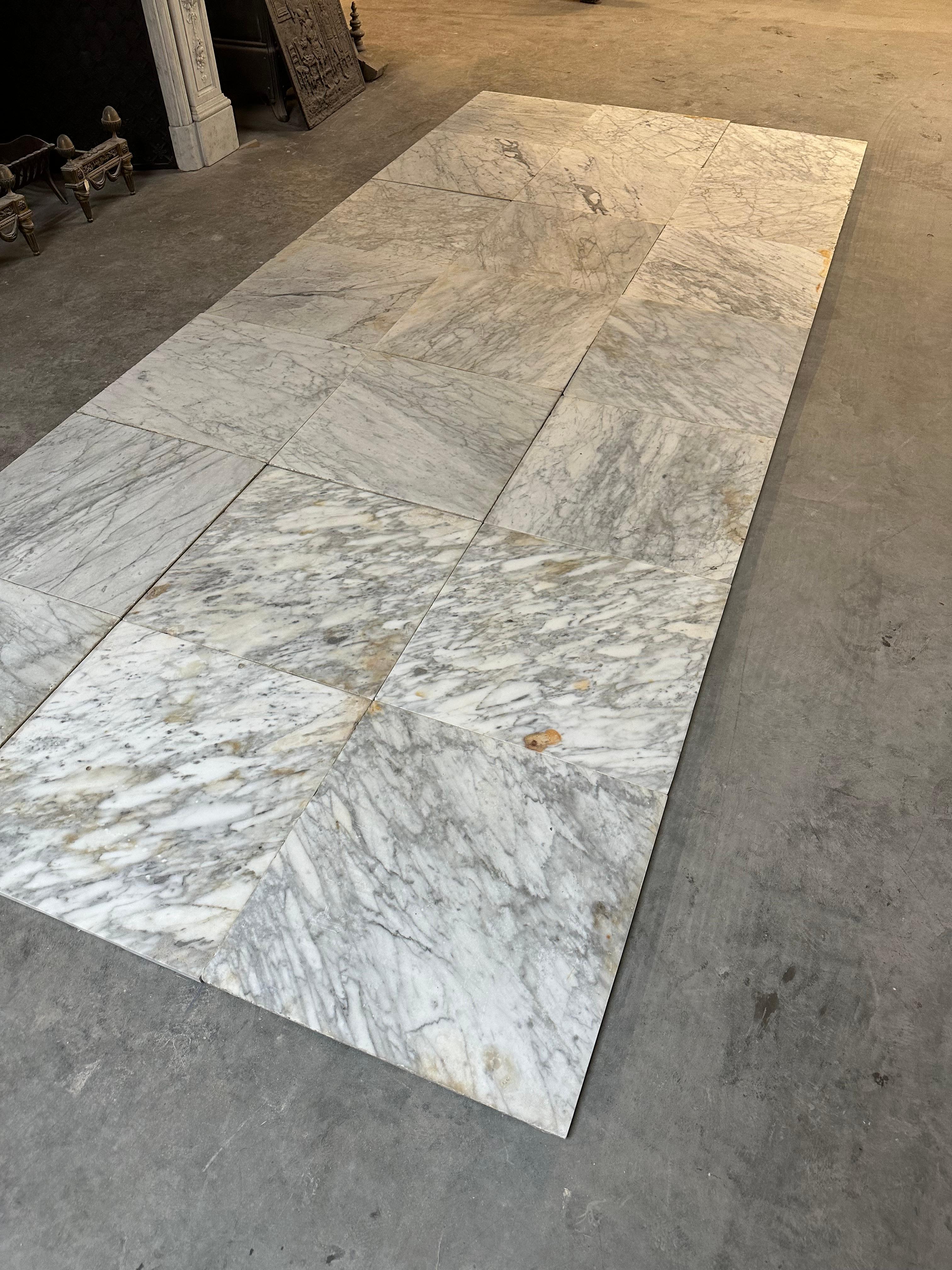 Antique Arabescato Marble Flooring In Good Condition For Sale In Haarlem, Noord-Holland