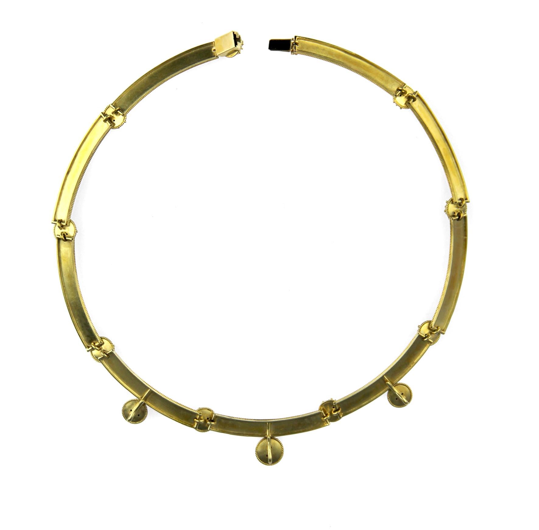 Antike archäologische Revival-Halskette aus 15 Karat Gold im Angebot 4