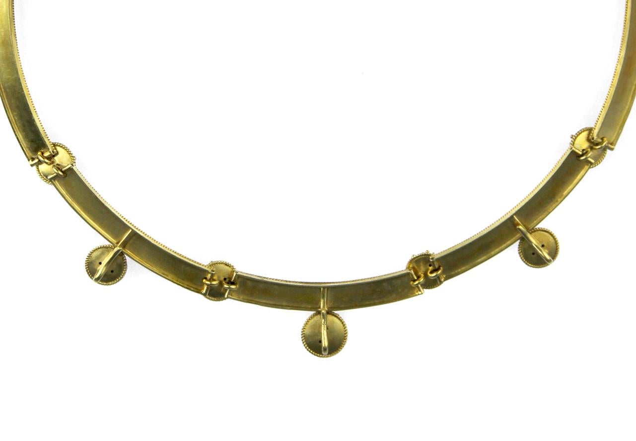 Antike archäologische Revival-Halskette aus 15 Karat Gold im Angebot 5