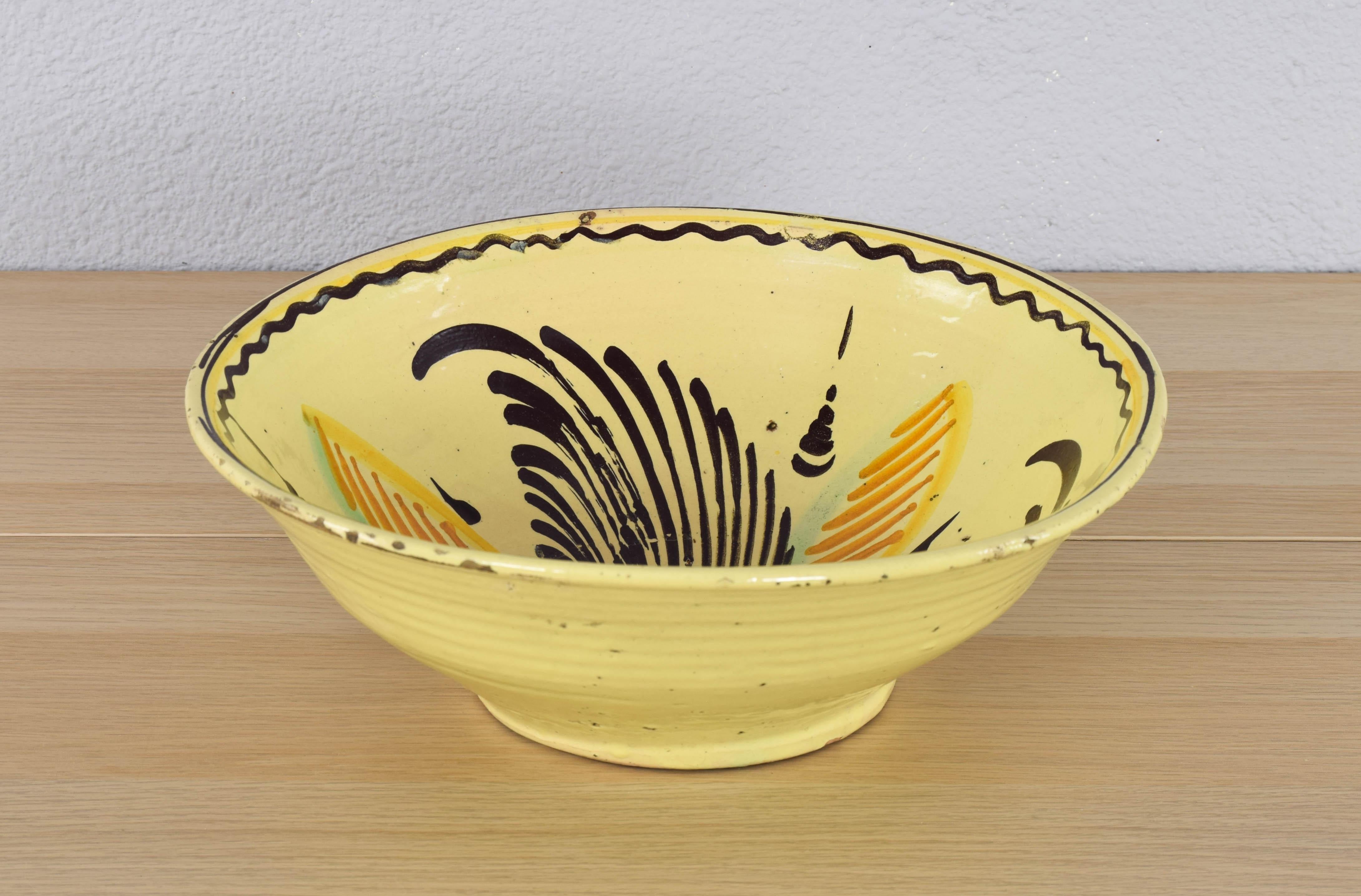 Spanish Antique Puente de Arzobispo Talavera Handmade Ceramic Glazed Lebrillo Bowl For Sale