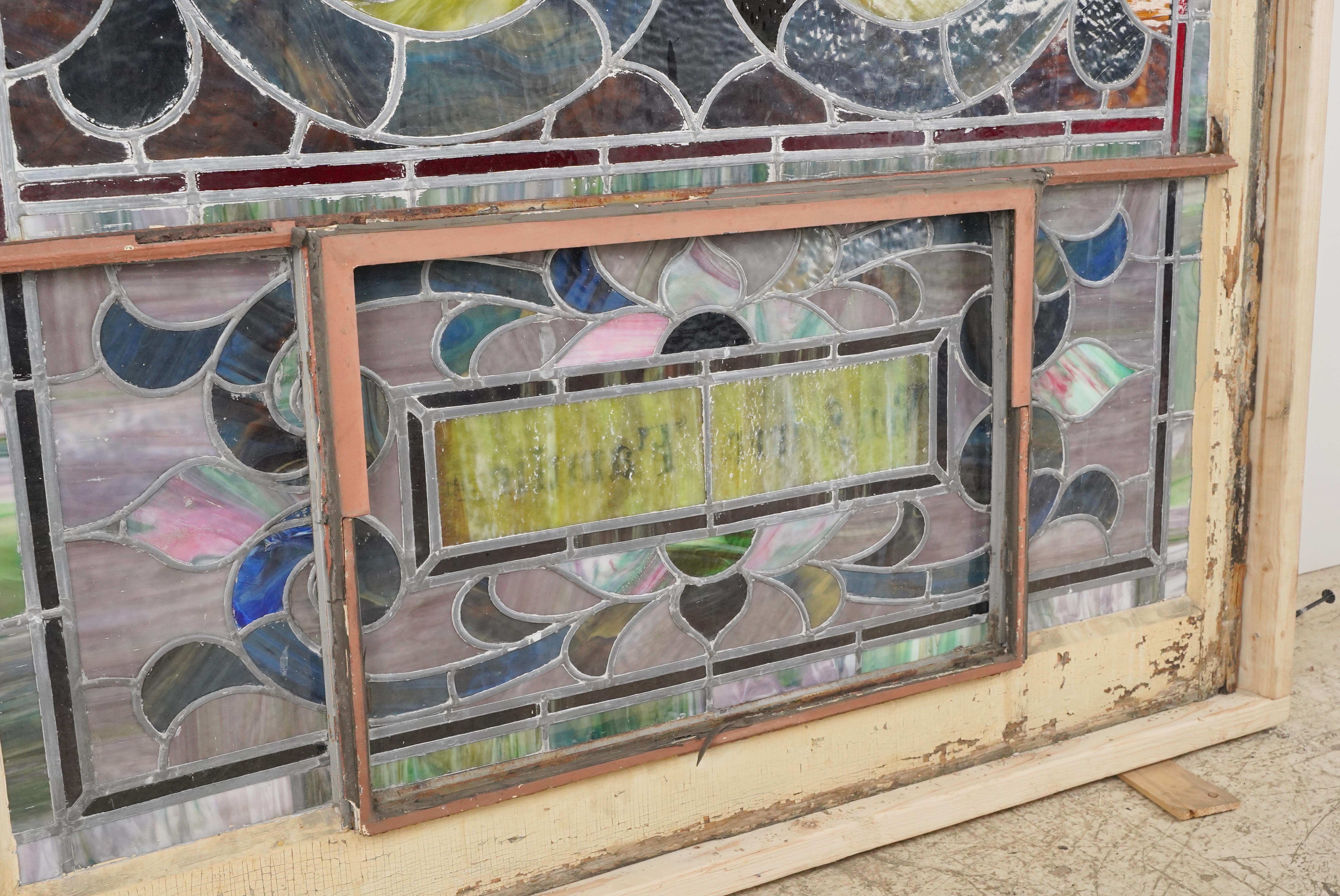 Ancien vitrail d'église en plomb arqué 149 x 59 in. en vente 9