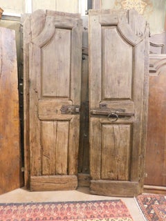 Antica porta ad arco in noce, intagliata nel XVIII secolo, Italia