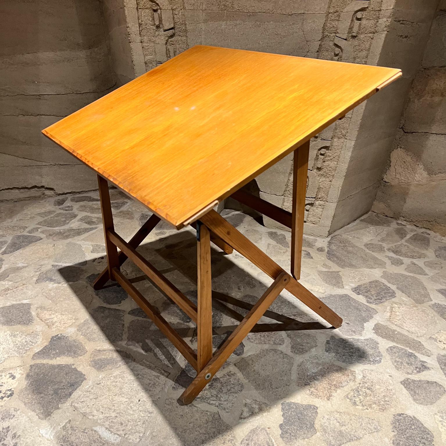Mesa de dibujo de arquitecto antigua Keuffel & Esser Company siglo XX en venta