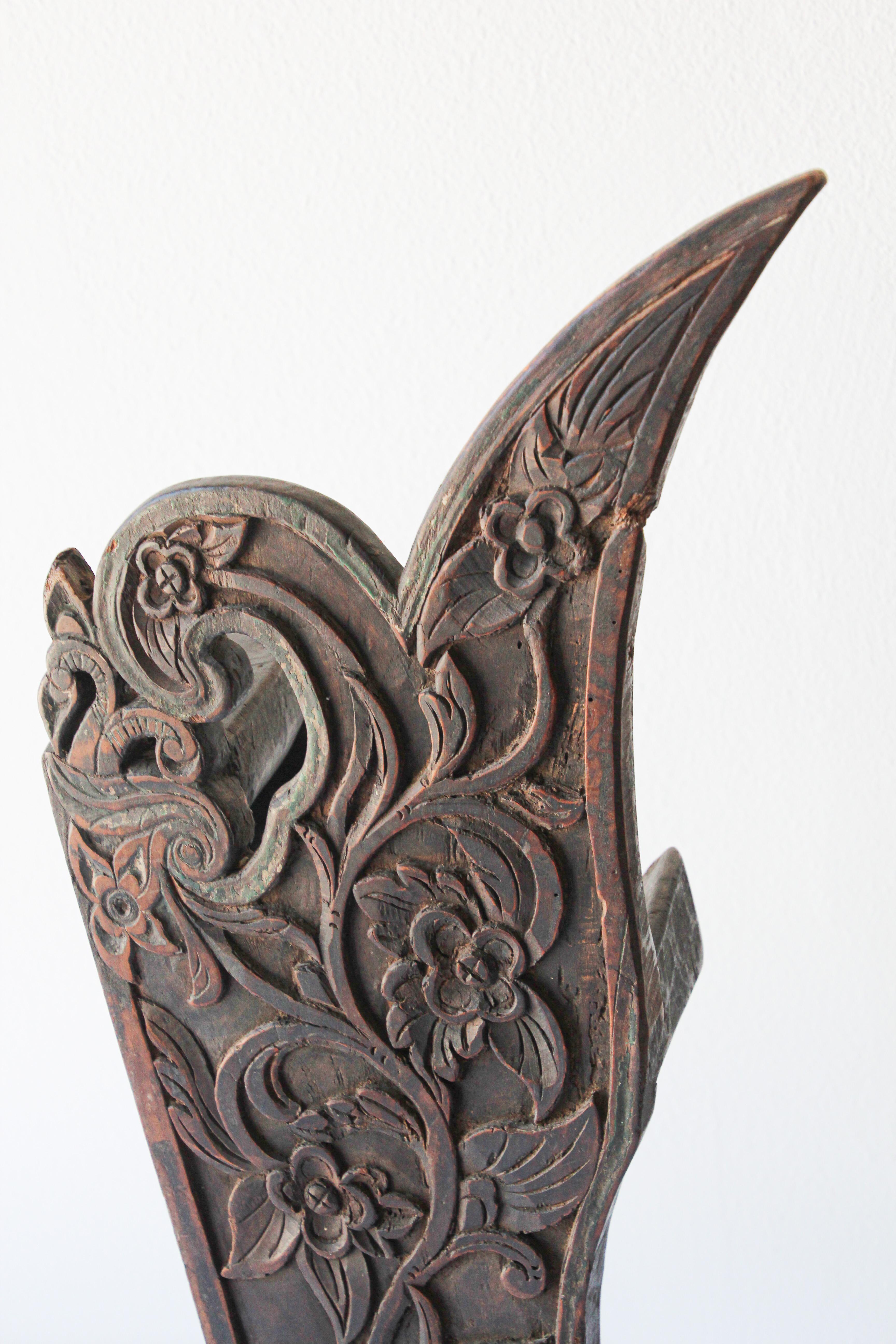 Antique Architectural Carved Wood Temple Fragment In Fair Condition In North Hollywood, CA