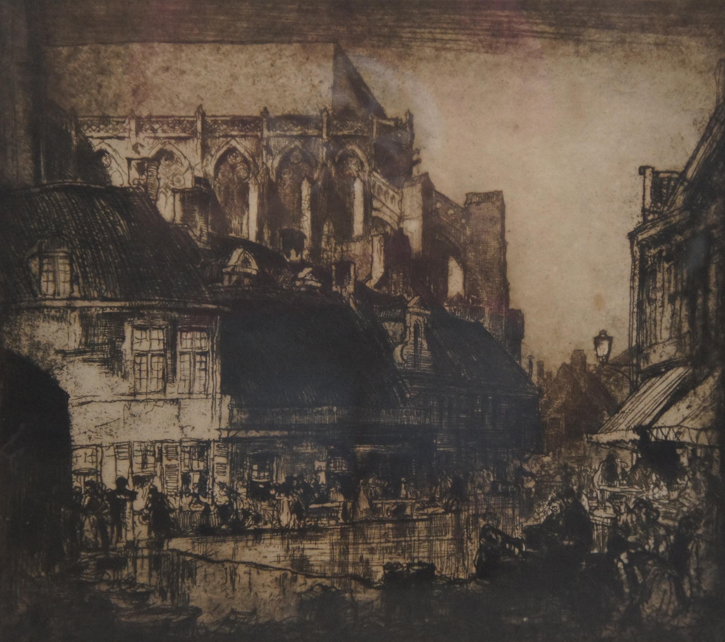 Papier Gravure ancienne d'un paysage de cathédrale de cathédrale d'après Frank Brangwyn, Press Architectural en vente