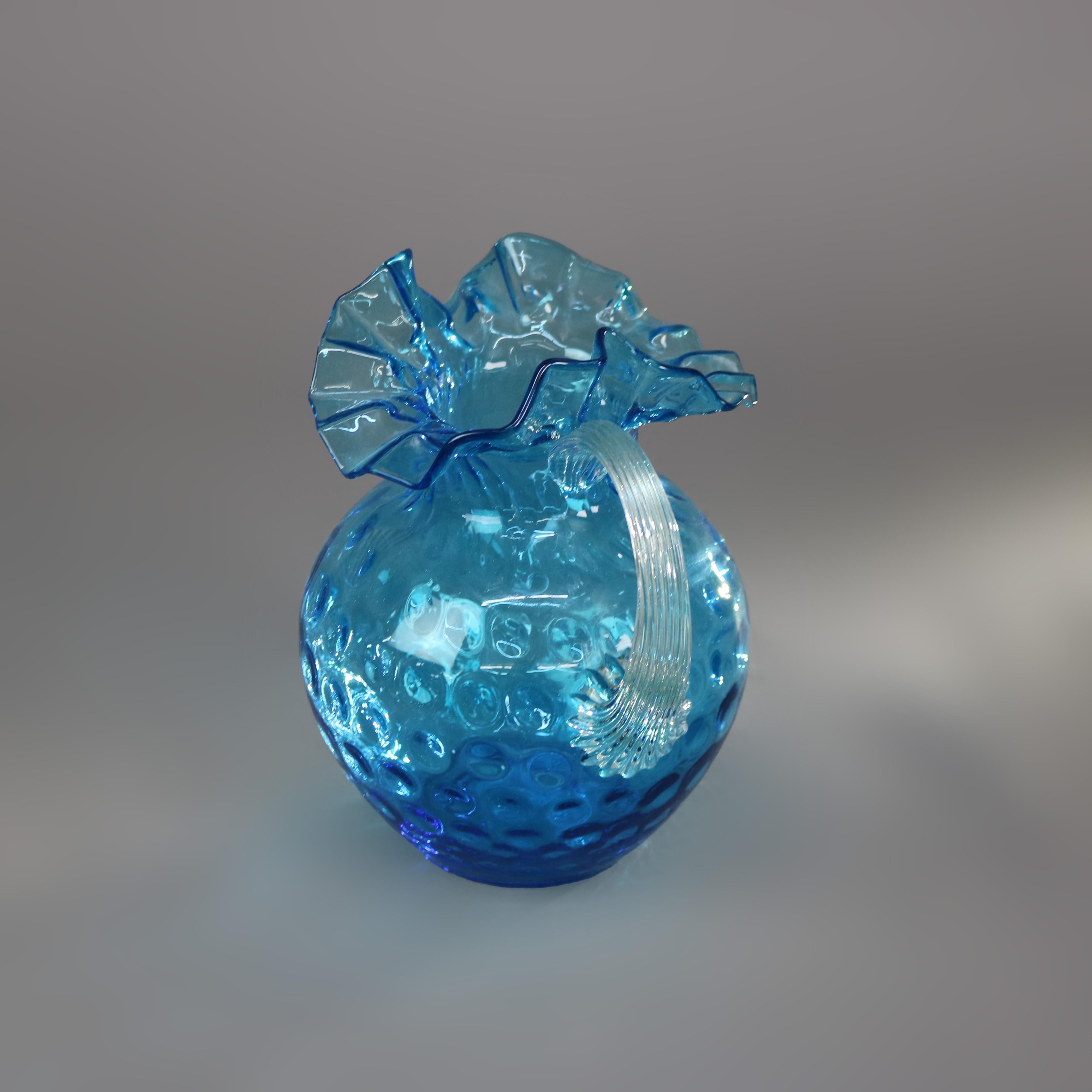 Antigua jarra de agua de cristal Ariel Azul Coinspot Ruffle Top C1900 en venta 6