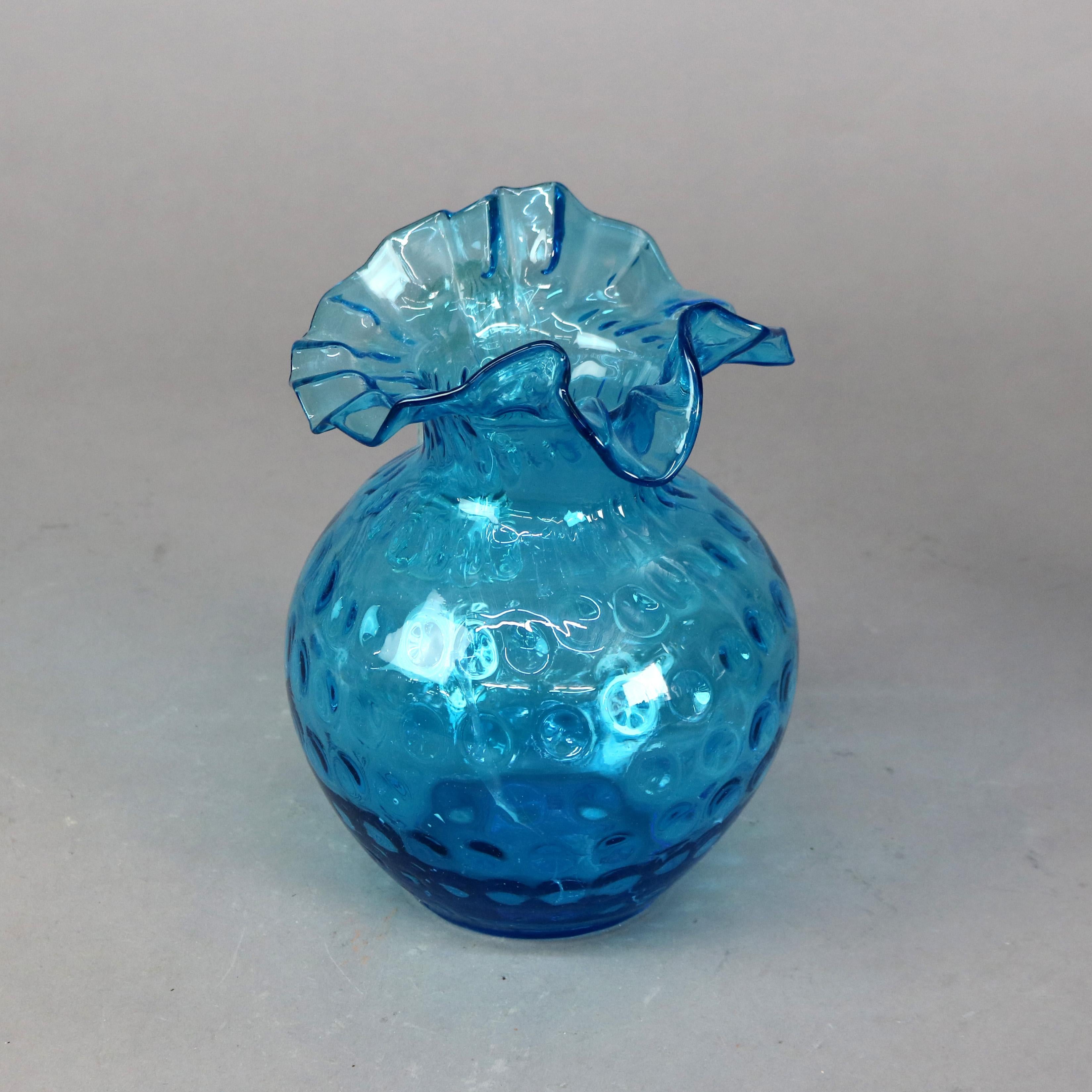 Antigua jarra de agua de cristal Ariel Azul Coinspot Ruffle Top C1900 en venta 2