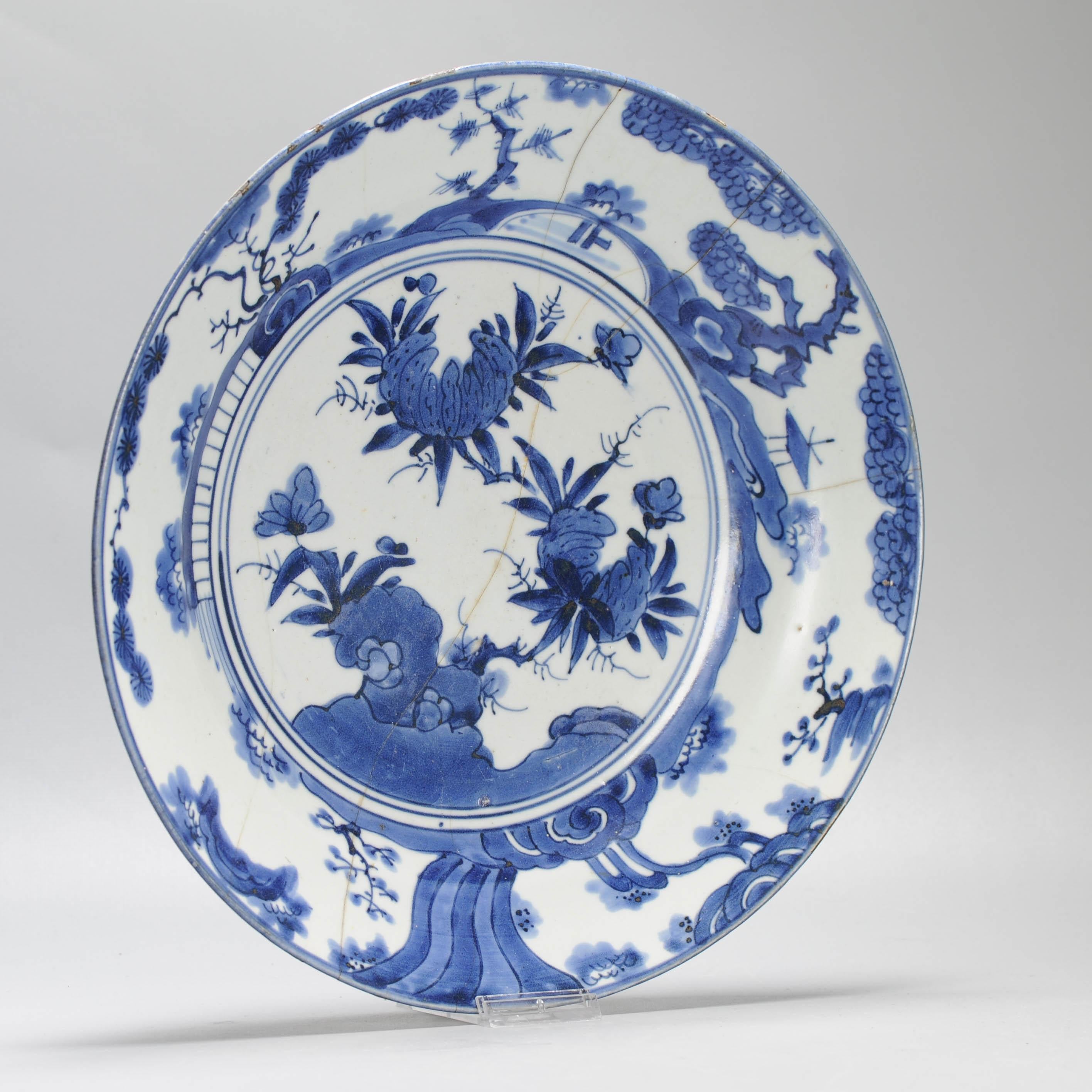 A very nice blue and white dish, in the style of similar Ming period early 17th century pieces. Unusual piece.

Edo period.


Condition
Restored. Crackle lines and 3 extra lines. Size: 30.7CM Diameter
Period
17th century
18th century Edo Period