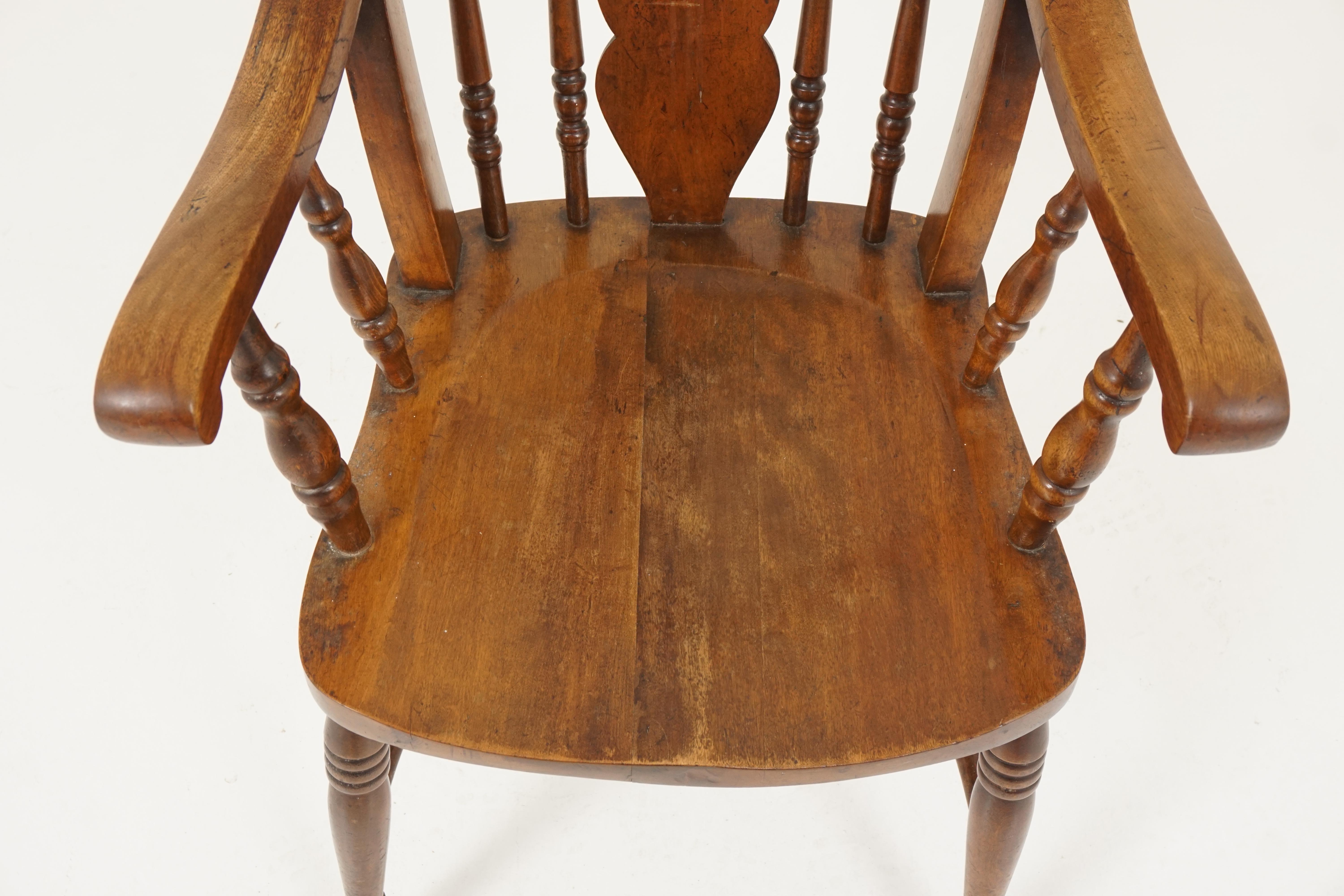Antique Arm Chair, Windsor High Back, Country Beech Chair, Scotland 1880, B2366 In Good Condition In Vancouver, BC