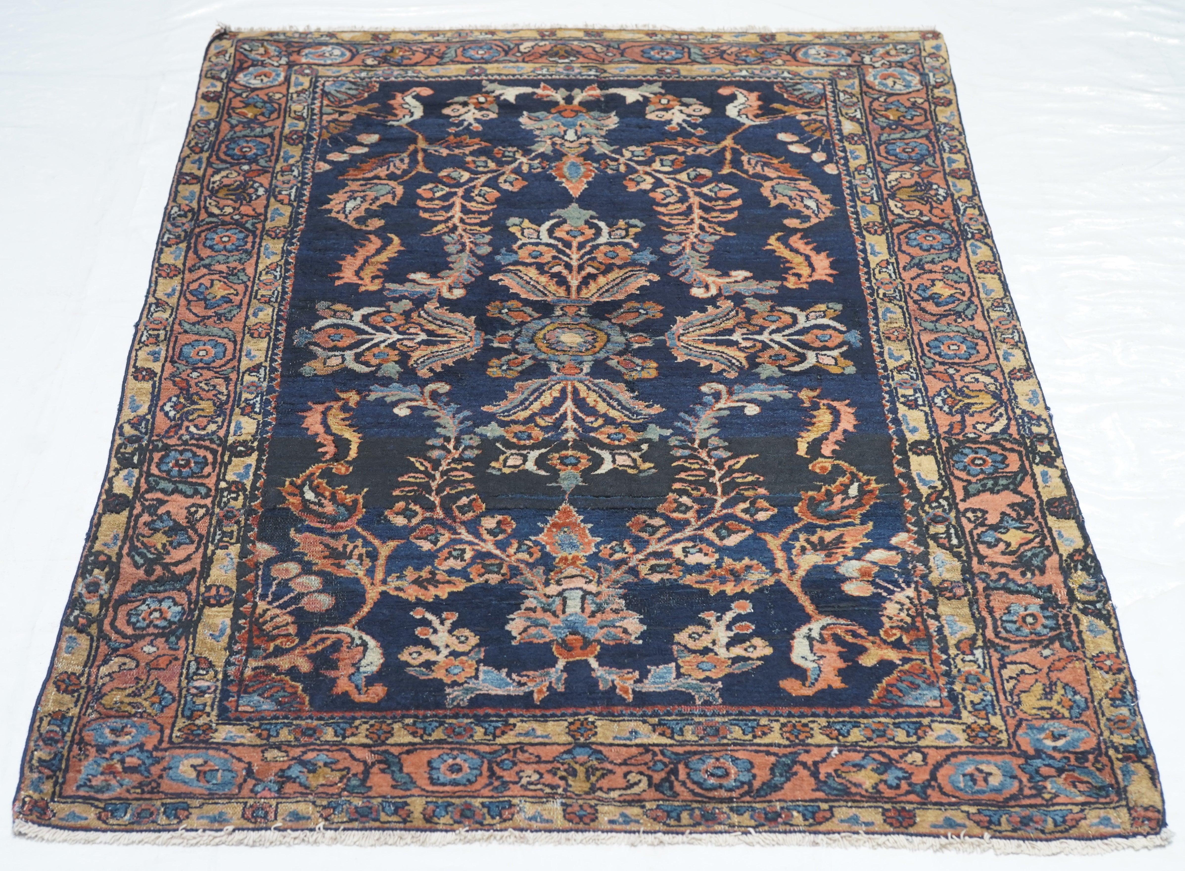 Antique Armani Baft Lilihan Rug  For Sale 4