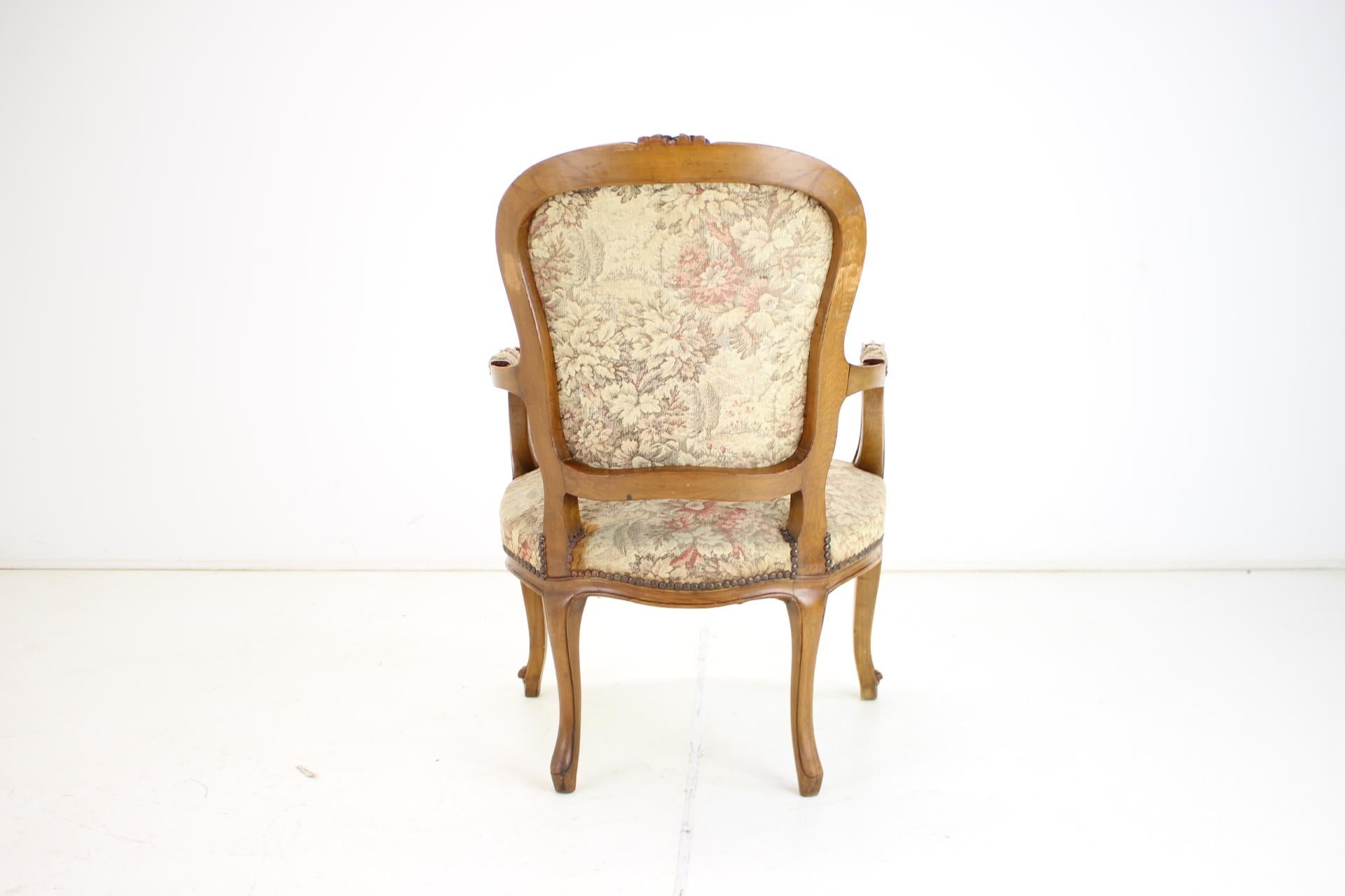 Early 20th Century Antique Armchair, Europe, 1900s For Sale