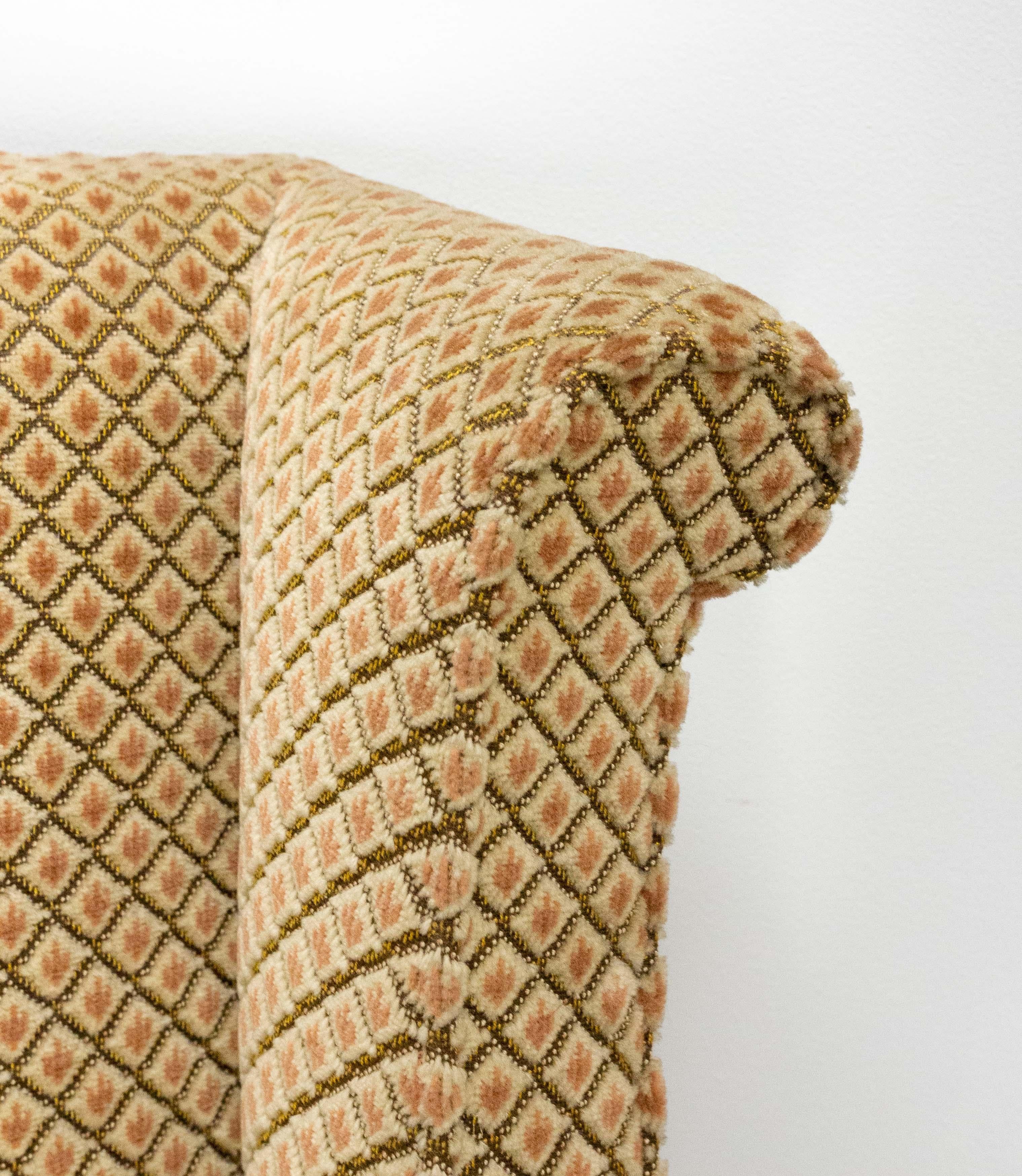 Fauteuil ancien Napoléon III en hêtre et tissu d'ameublement français 19ème siècle en vente 2