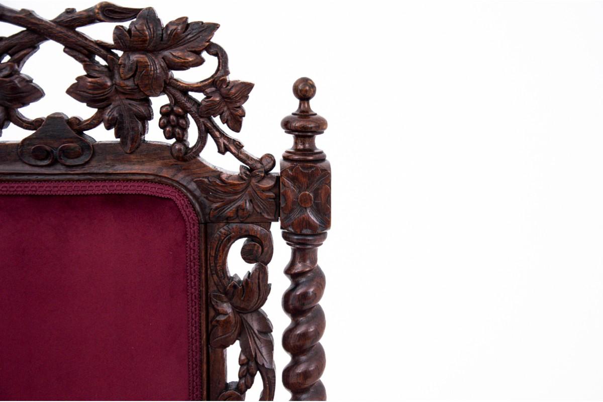 Sillón antiguo de finales del siglo XIX. en Bastante bueno estado para la venta en Chorzów, PL