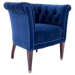 Sillón antiguo, norte de Europa, principios del siglo XX. Después de la renovación.
