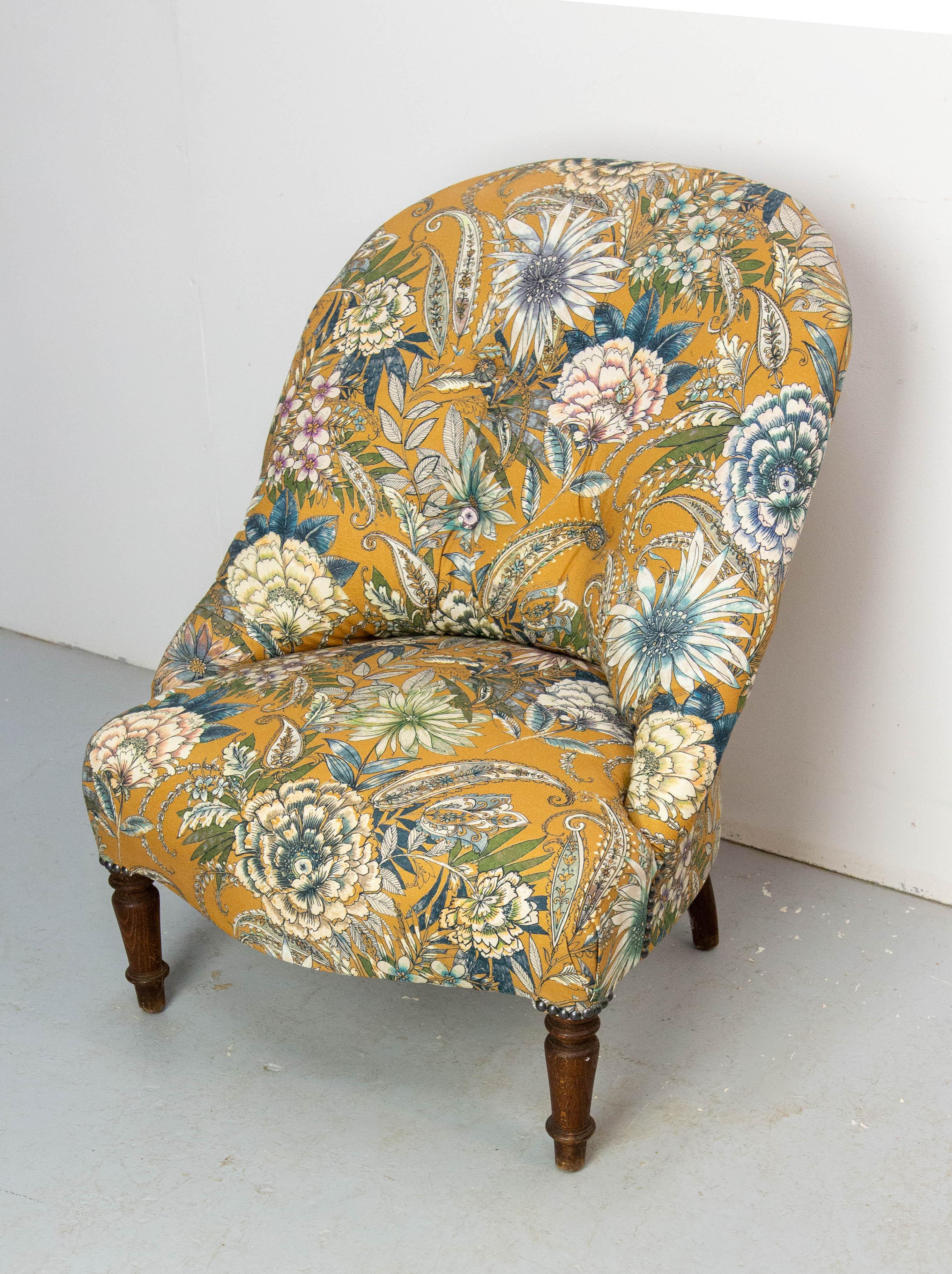 Francese Poltrone antiche ridipinte Chauffeuse Napoleone III francese fine XIX secolo in vendita