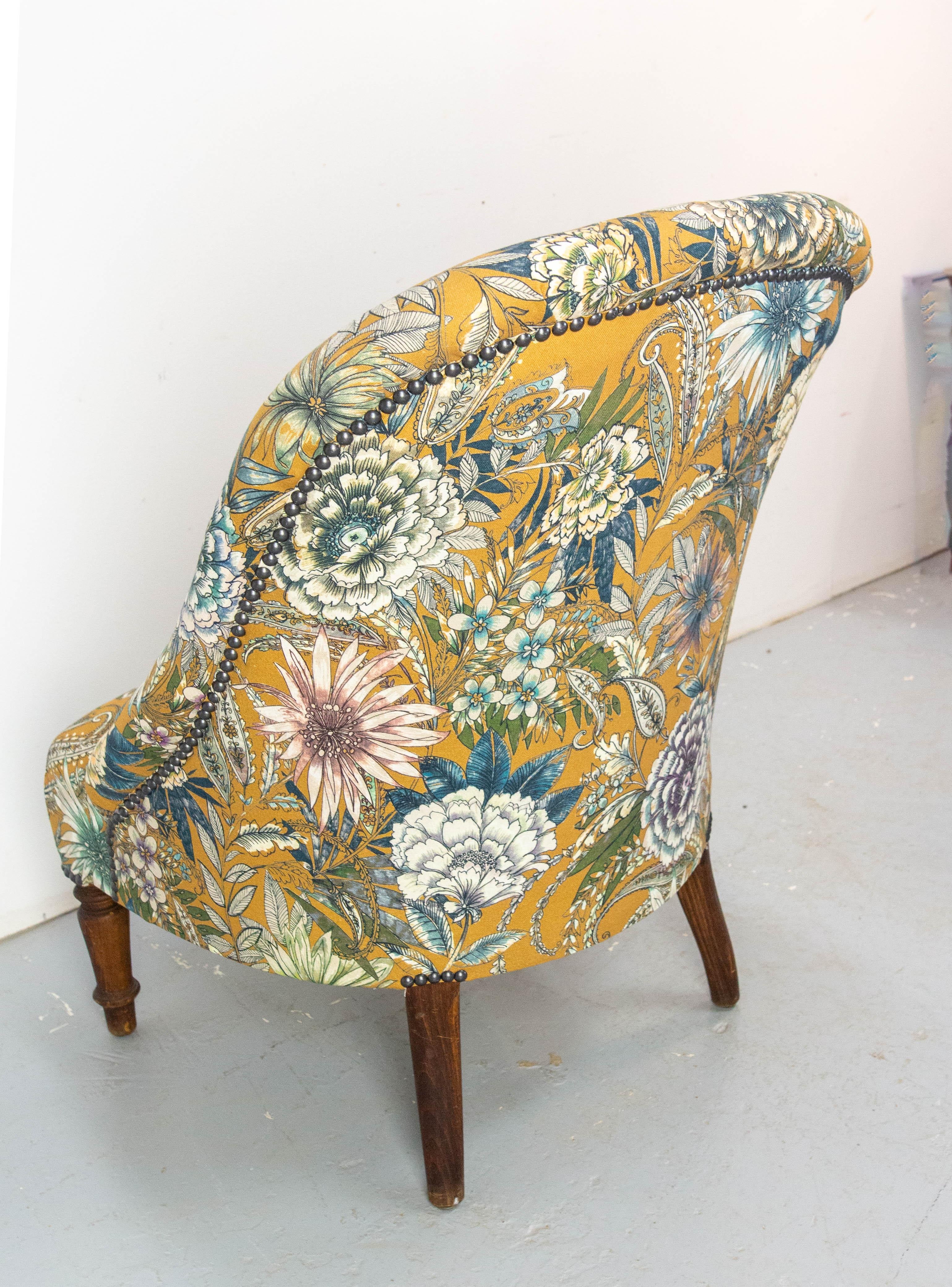 Poltrone antiche ridipinte Chauffeuse Napoleone III francese fine XIX secolo in vendita 1