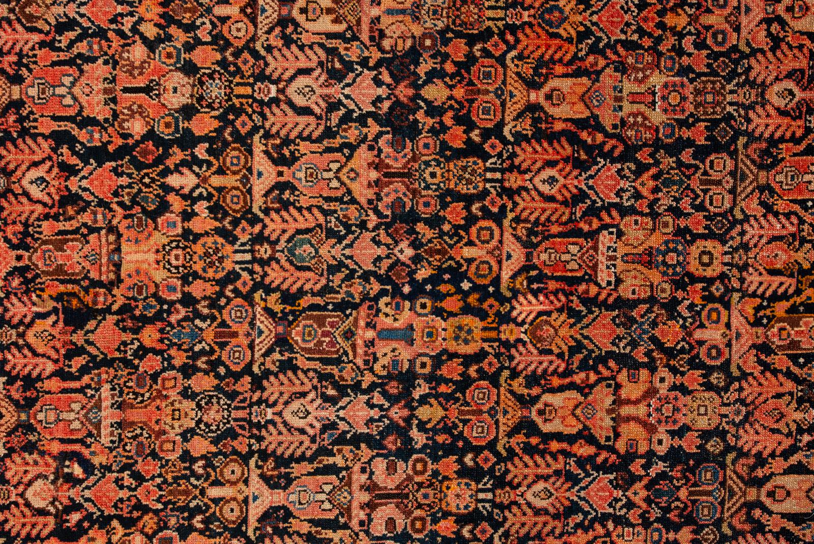 Antiker armenischer Teppich im Angebot 2