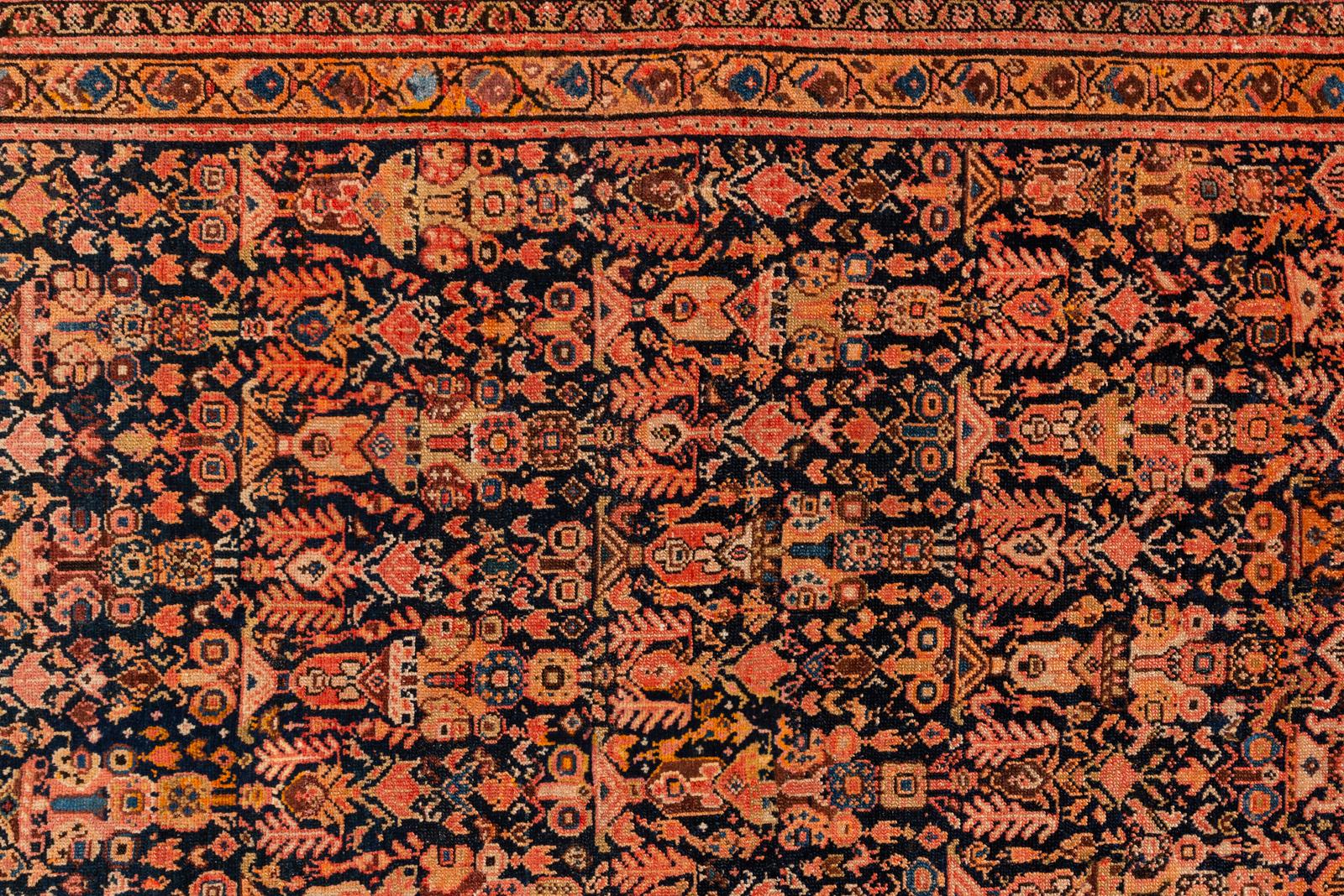 Antiker armenischer Teppich im Angebot 1