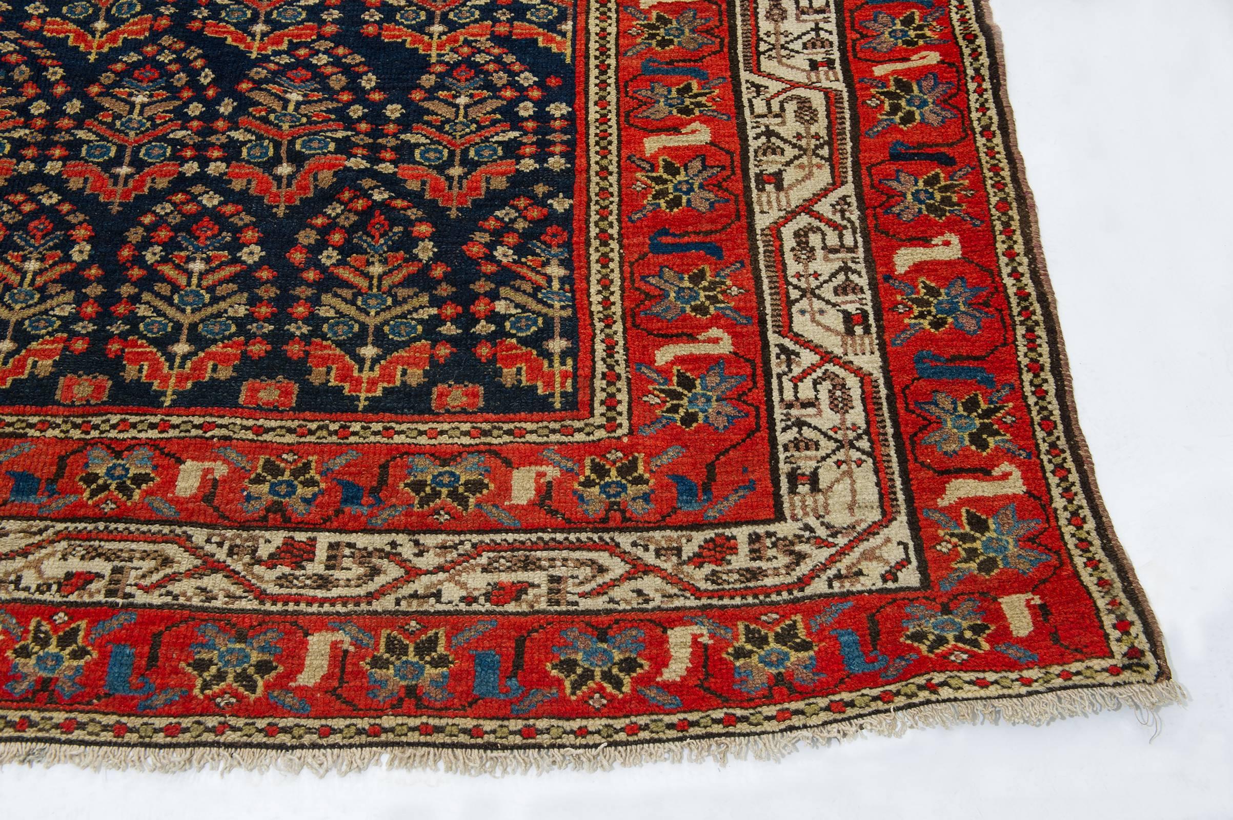 Antique Armenian Carpet with Almond Design In Excellent Condition For Sale In Alessandria, Piemonte