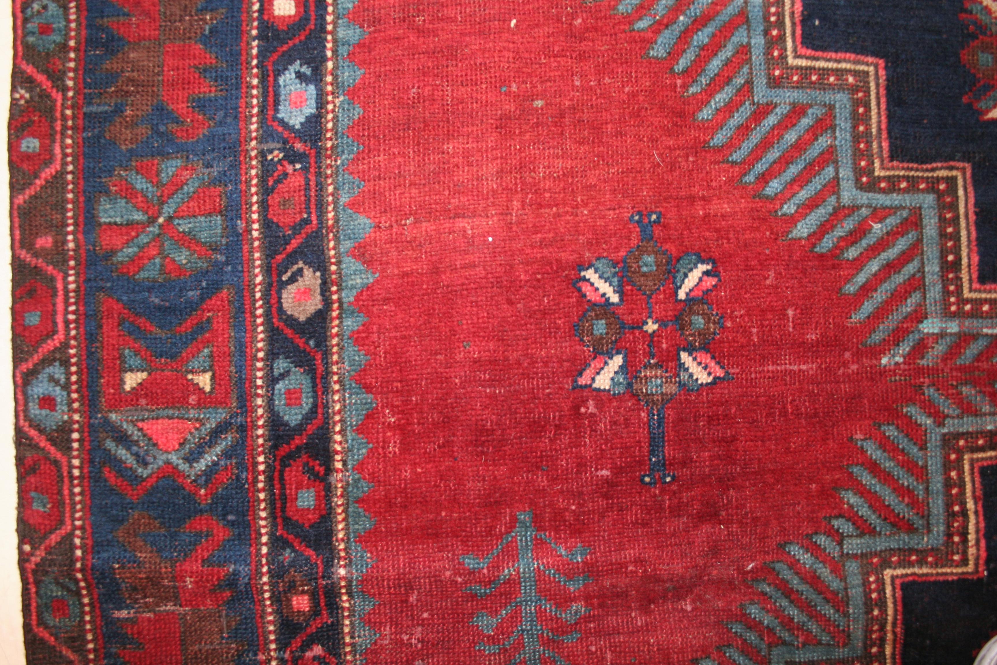 Antigua alfombra kazaka armenia caucásica en raro formato grande Armenio en venta