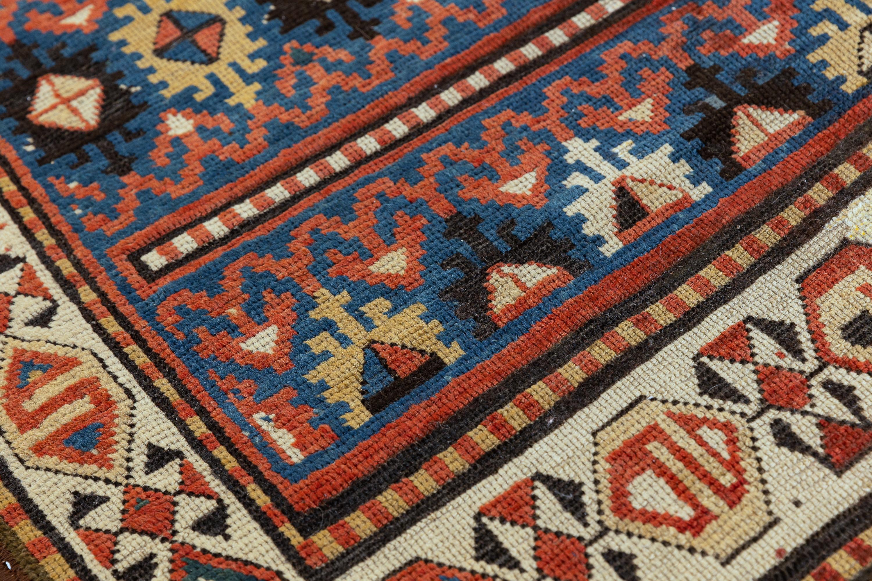 Antiker armenischer Kazak-Teppich (Armenisch) im Angebot