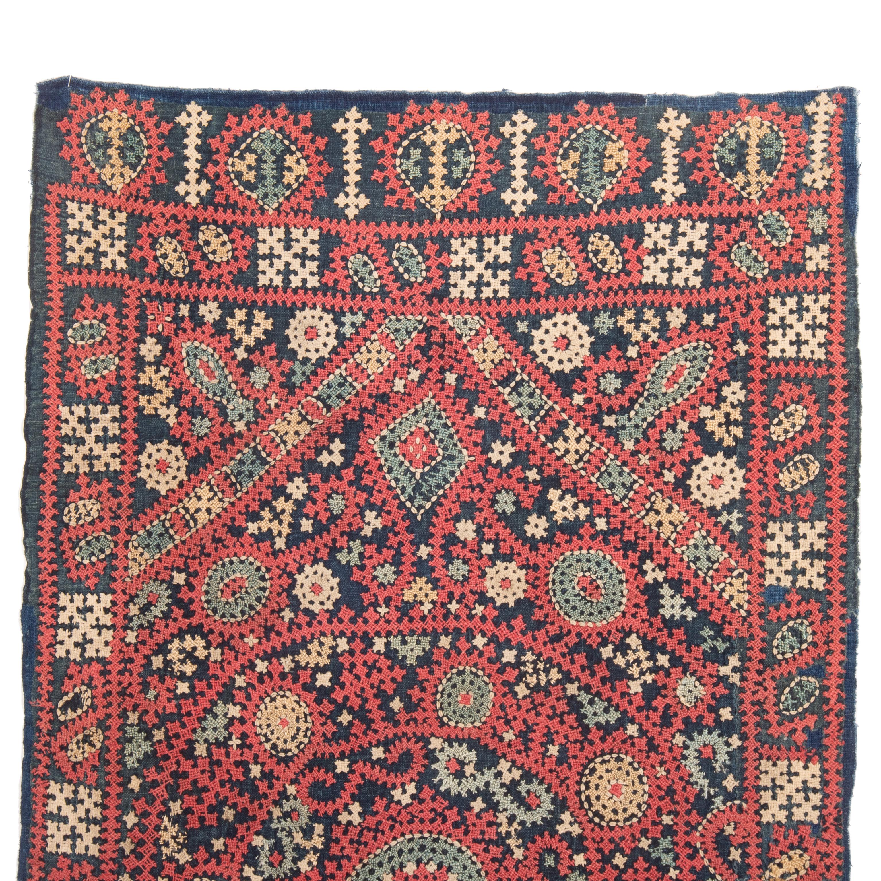 Suzani Antique Armenian Marash Embroidery, Early 20th Century