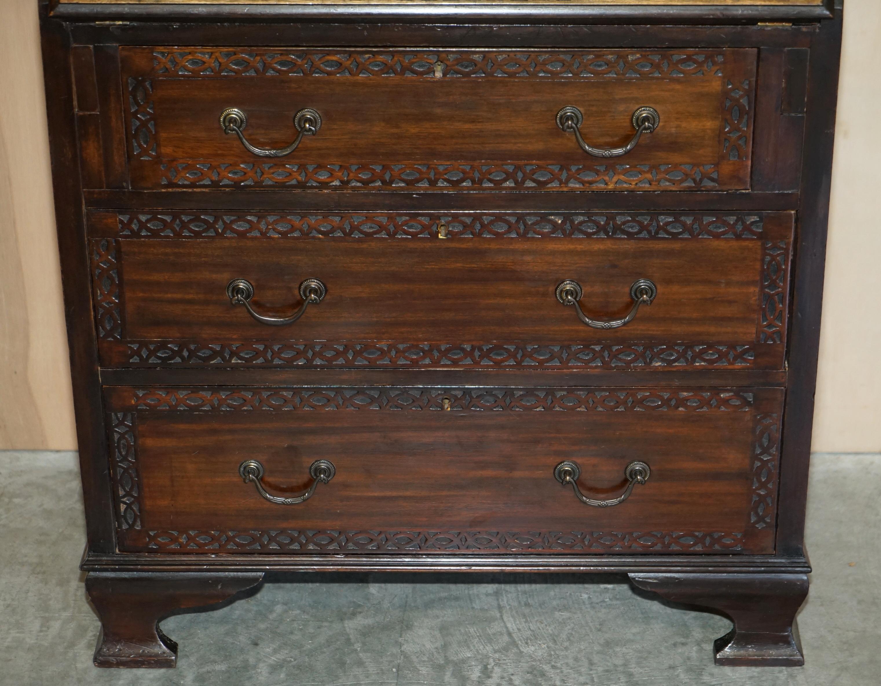 Antiker antiker Arnold Bros Hartholz Chippendale-Schreibtisch aus schönem Holz (Englisch) im Angebot